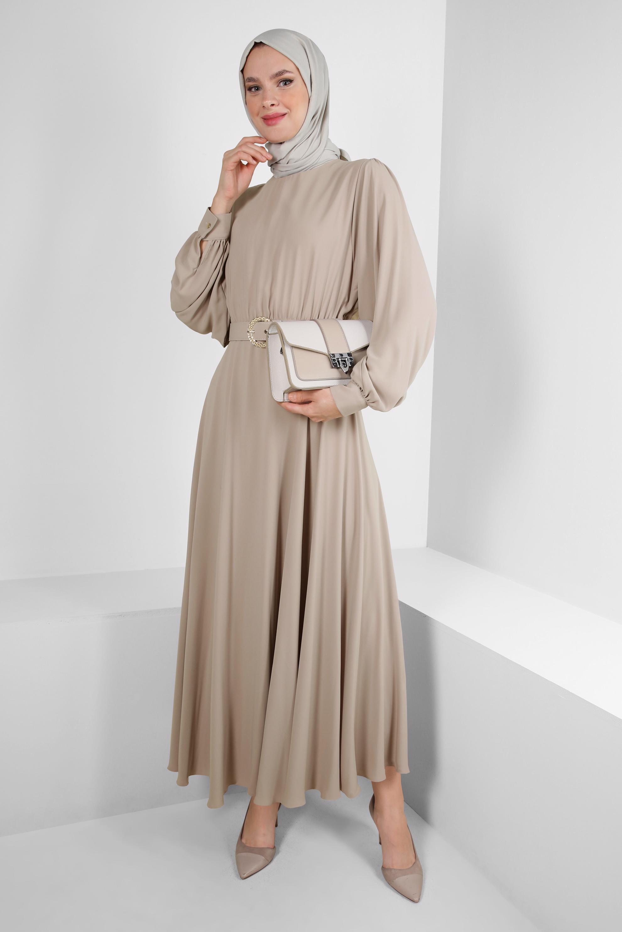Tesettür giyim BEJ GENİŞ KOL VOLANLI ELBİSE 43591