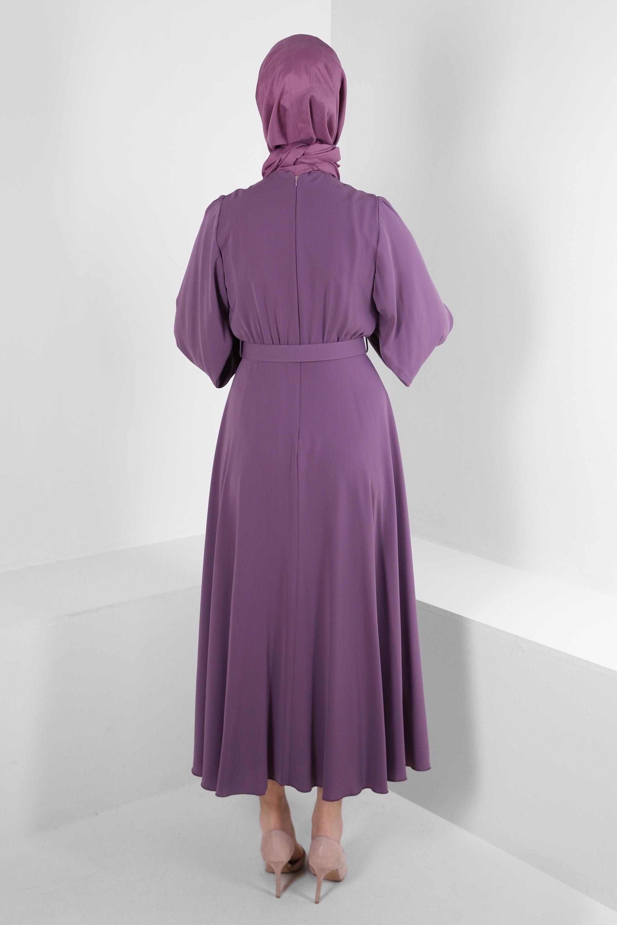 Tesettür giyim MOR GENİŞ KOL VOLANLI ELBİSE 43591