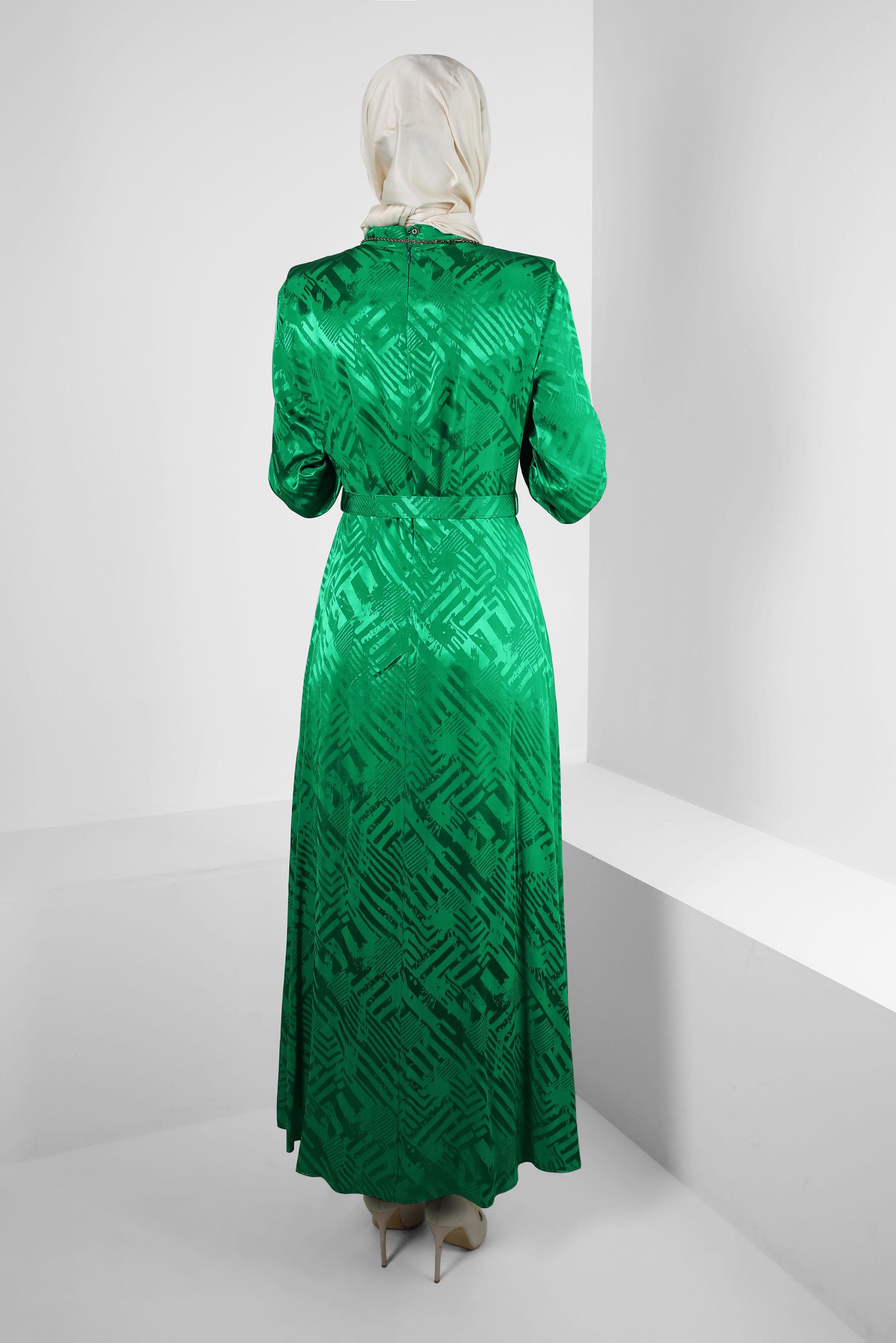 Tesettür giyim YEŞİL KEMERLİ JAKAR SATEN ELBİSE 43615