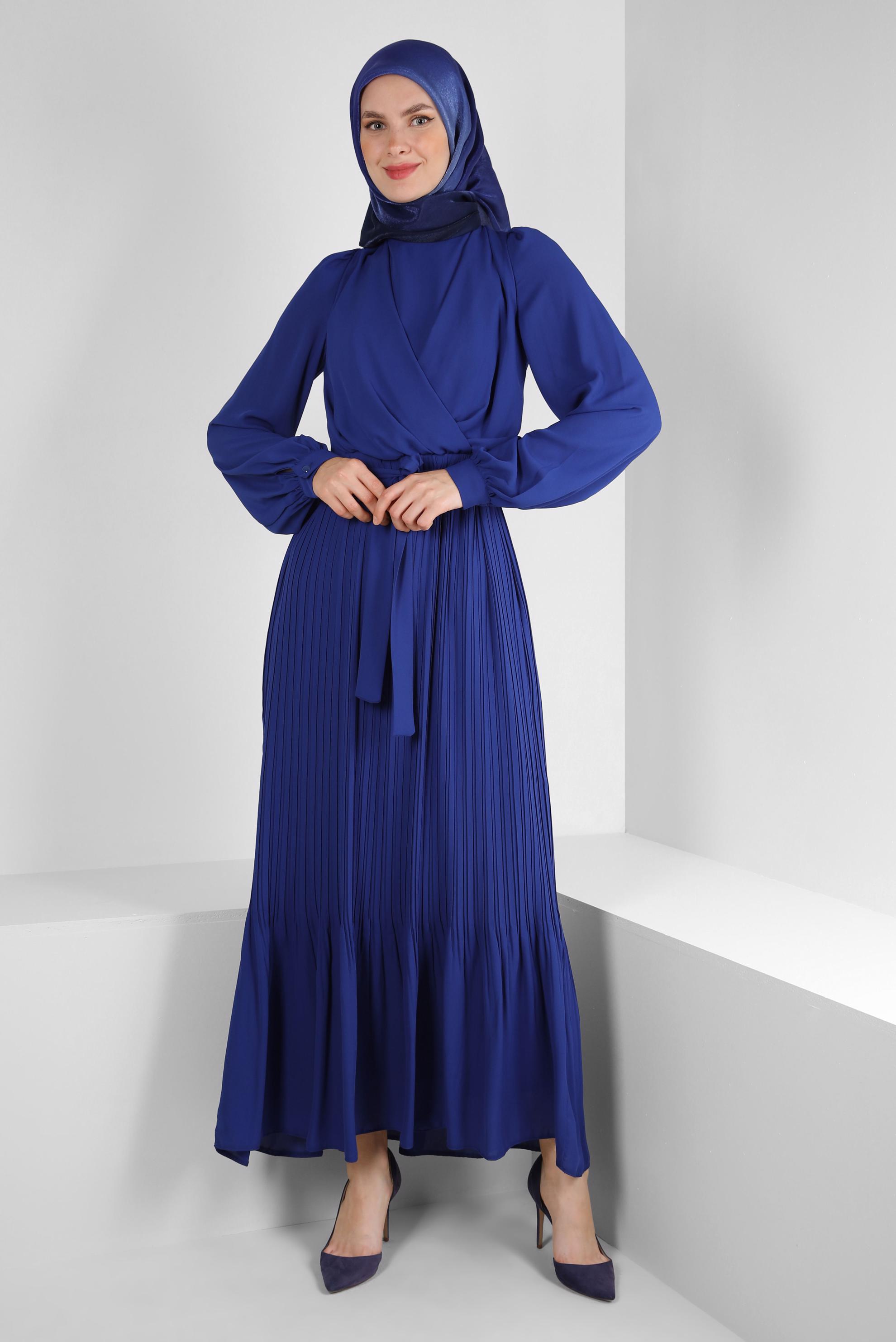 Tesettür giyim LACİVERT ETEK UCU VOLANLI PİLİSELİ ELBİSE 43653