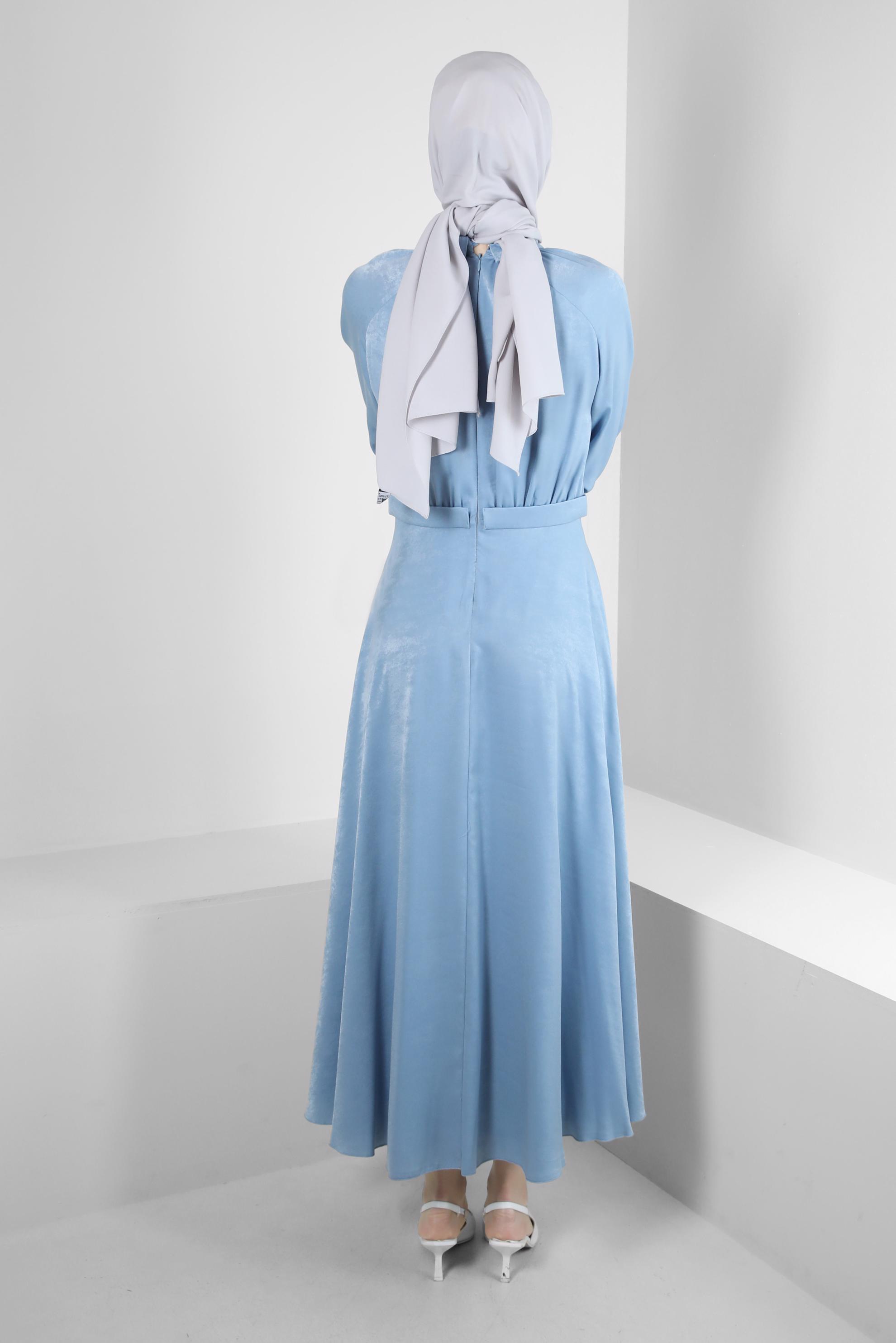 Tesettür giyim MAVİ TAŞ DETAYLI ERKEK YAKA ELBİSE 43654