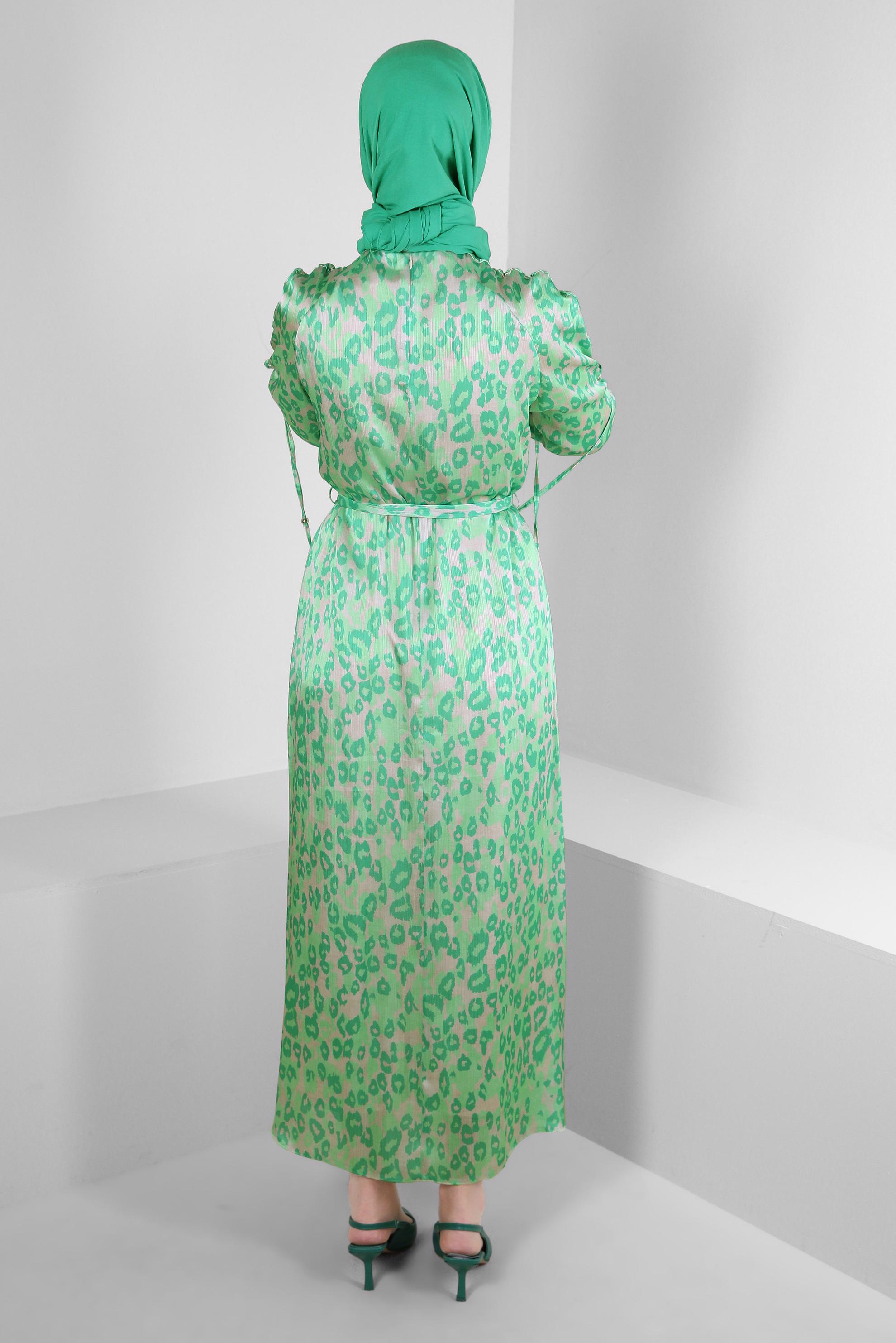 Tesettür giyim YEŞİL LEOPAR DESENLİ KUŞAKLI ELBİSE 43686