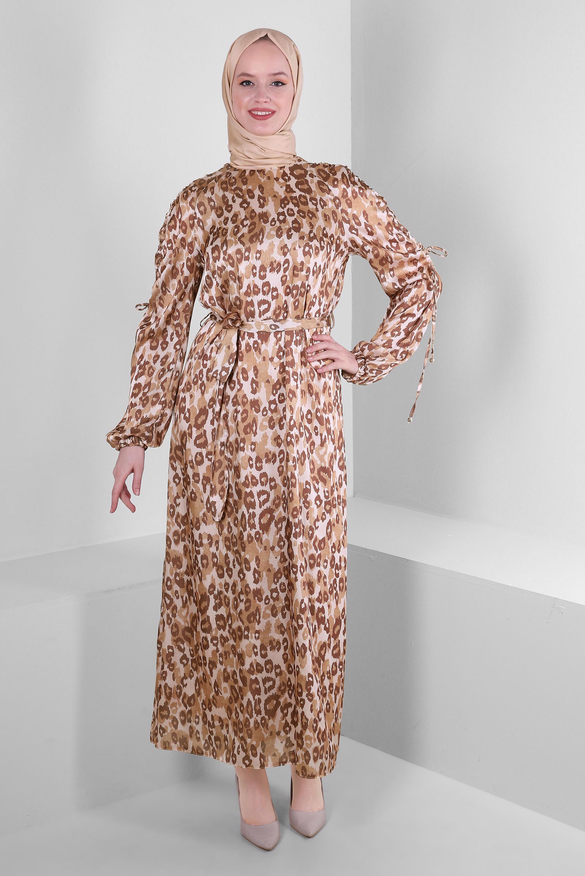 Tesettür giyim KAHVE LEOPAR DESENLİ KUŞAKLI ELBİSE 43686