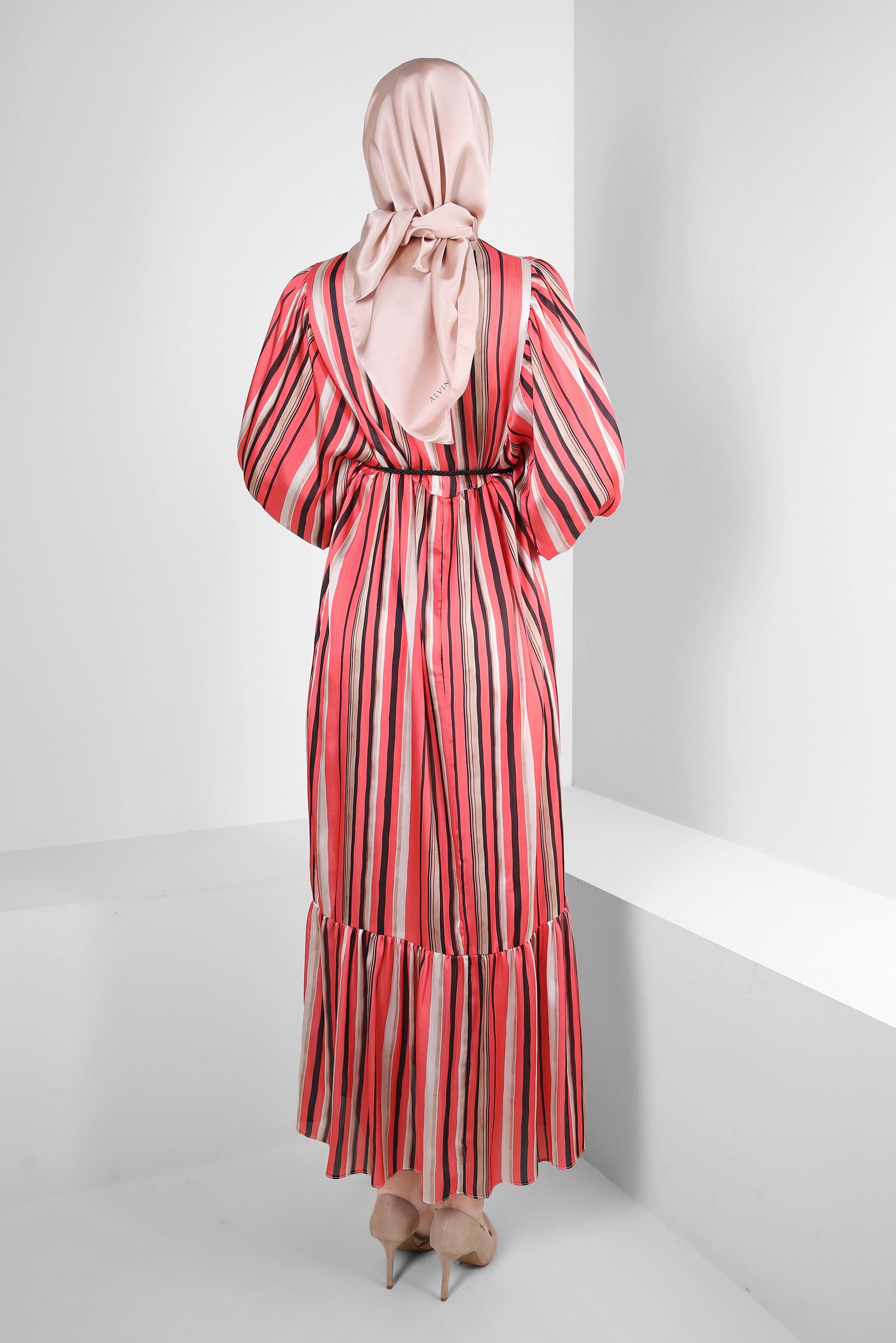 Tesettür giyim MERCAN ÇİZGİLİ MANŞETLERİ LASTİKLİ ELBİSE 43687