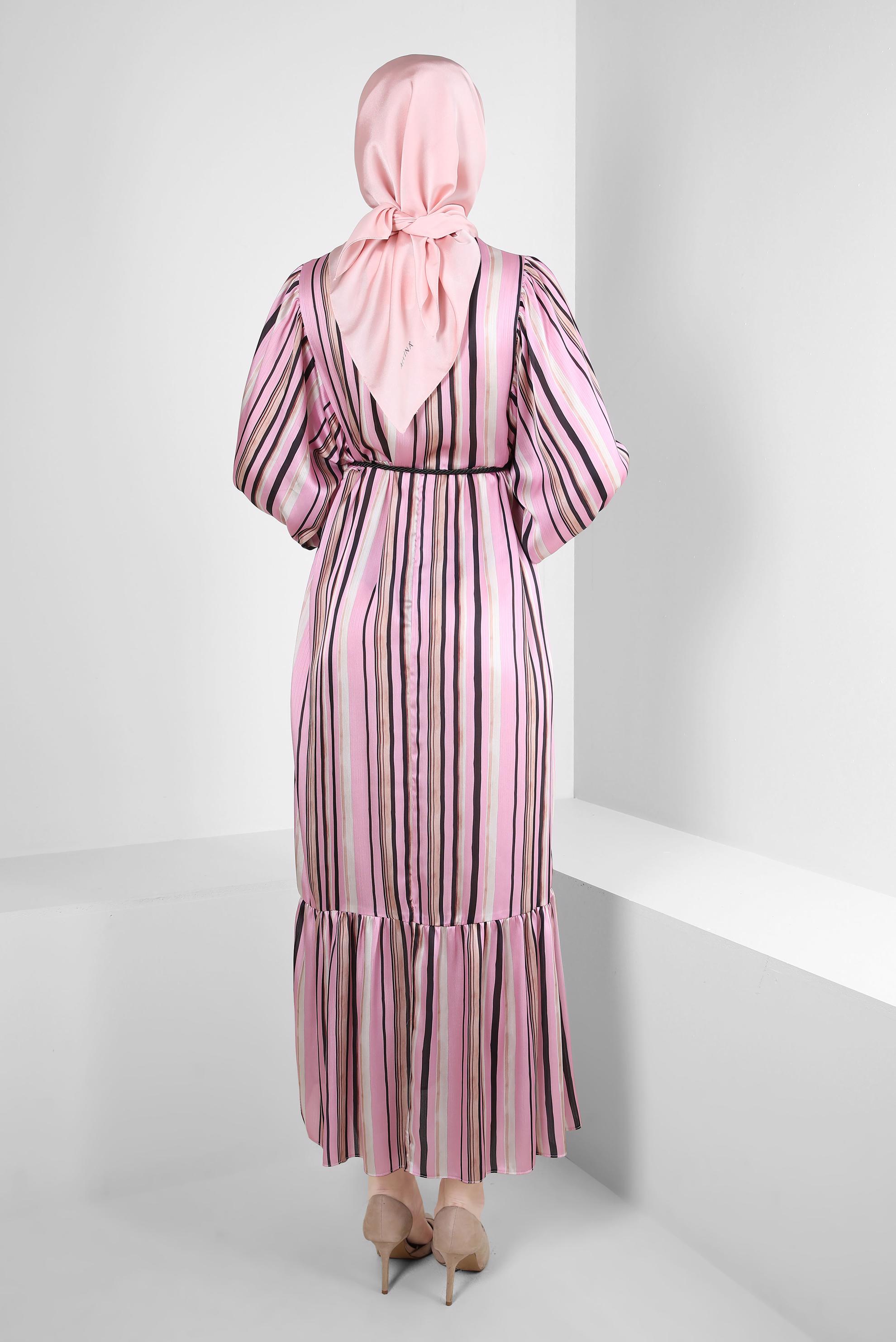 Tesettür giyim PEMBE ÇİZGİLİ MANŞETLERİ LASTİKLİ ELBİSE 43687