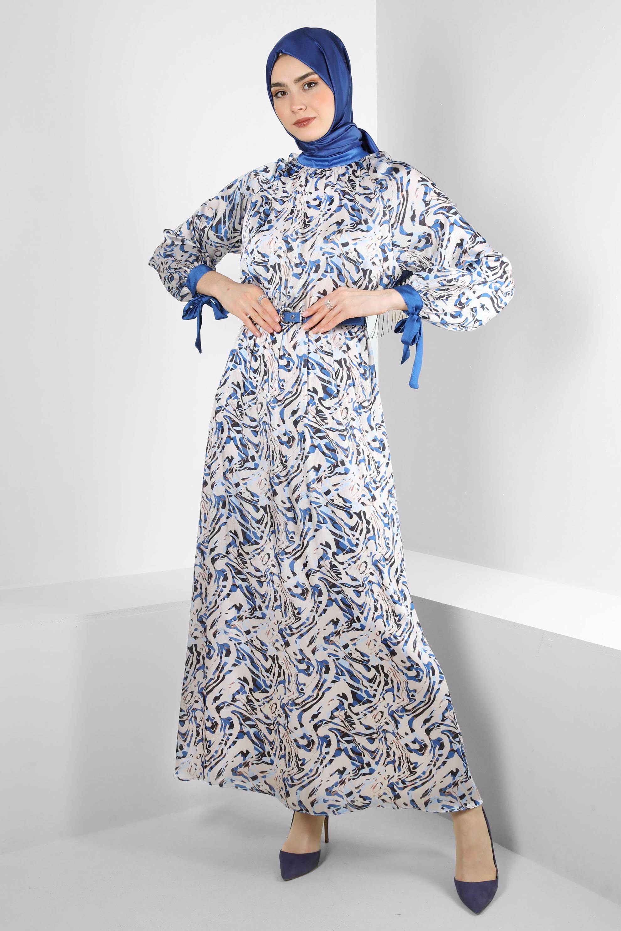 Tesettür giyim LACİVERT DESENLİ MANŞETLERİ BAĞLAMALI KEMERLİ ELBİSE 43747