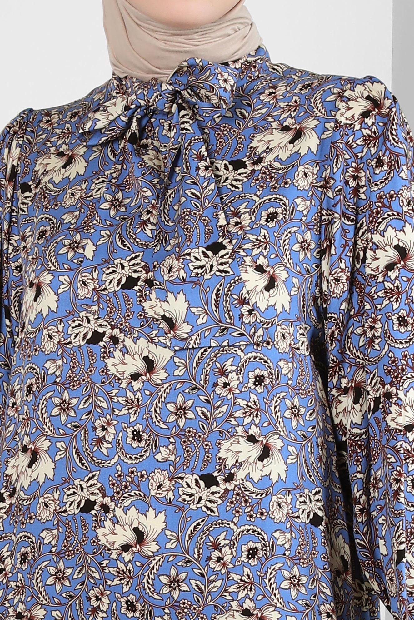 Tesettür giyim MAVİ DESENLİ YAKASI BAĞLAMALI ELBİSE 43748