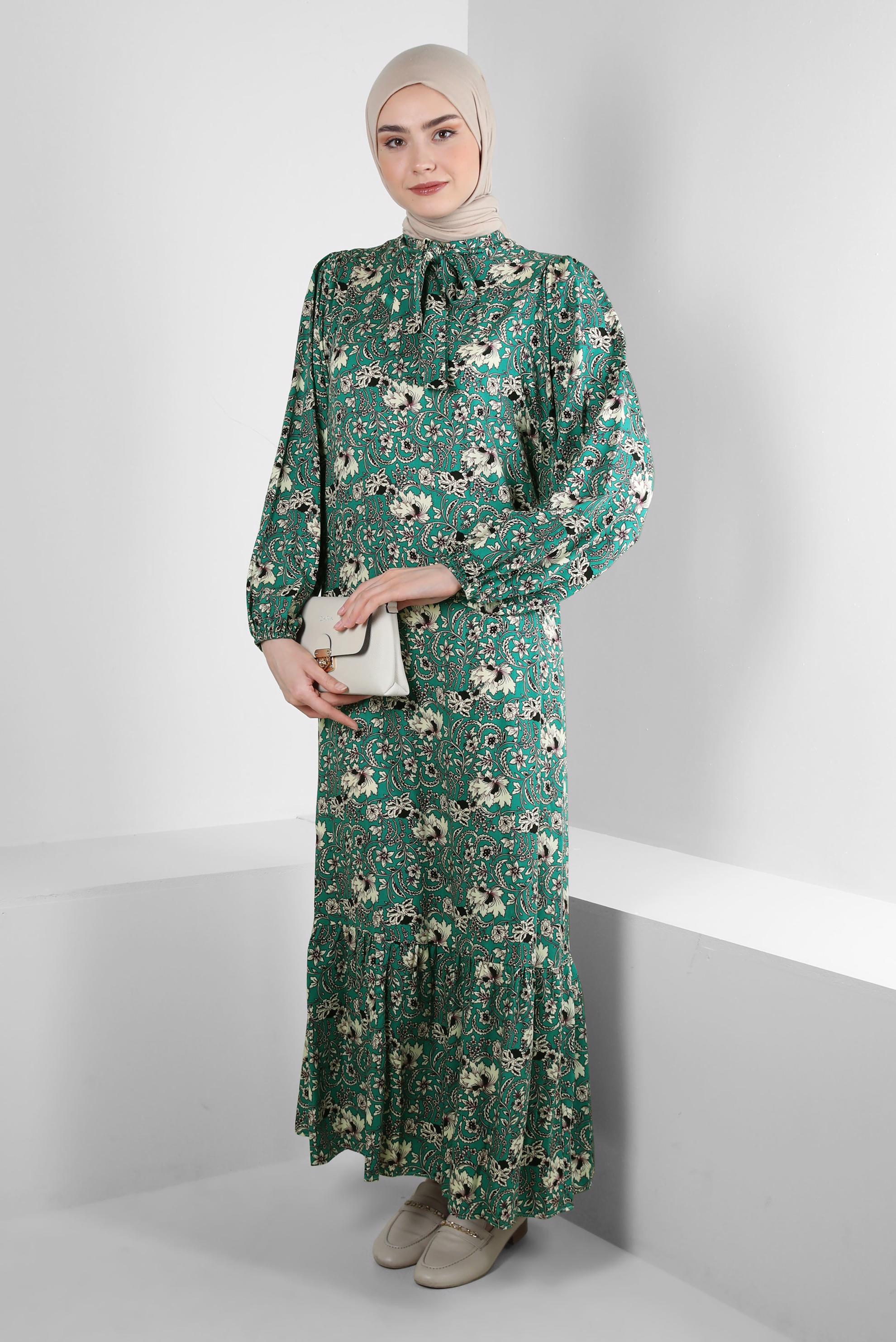 Tesettür giyim YEŞİL DESENLİ YAKASI BAĞLAMALI ELBİSE 43748