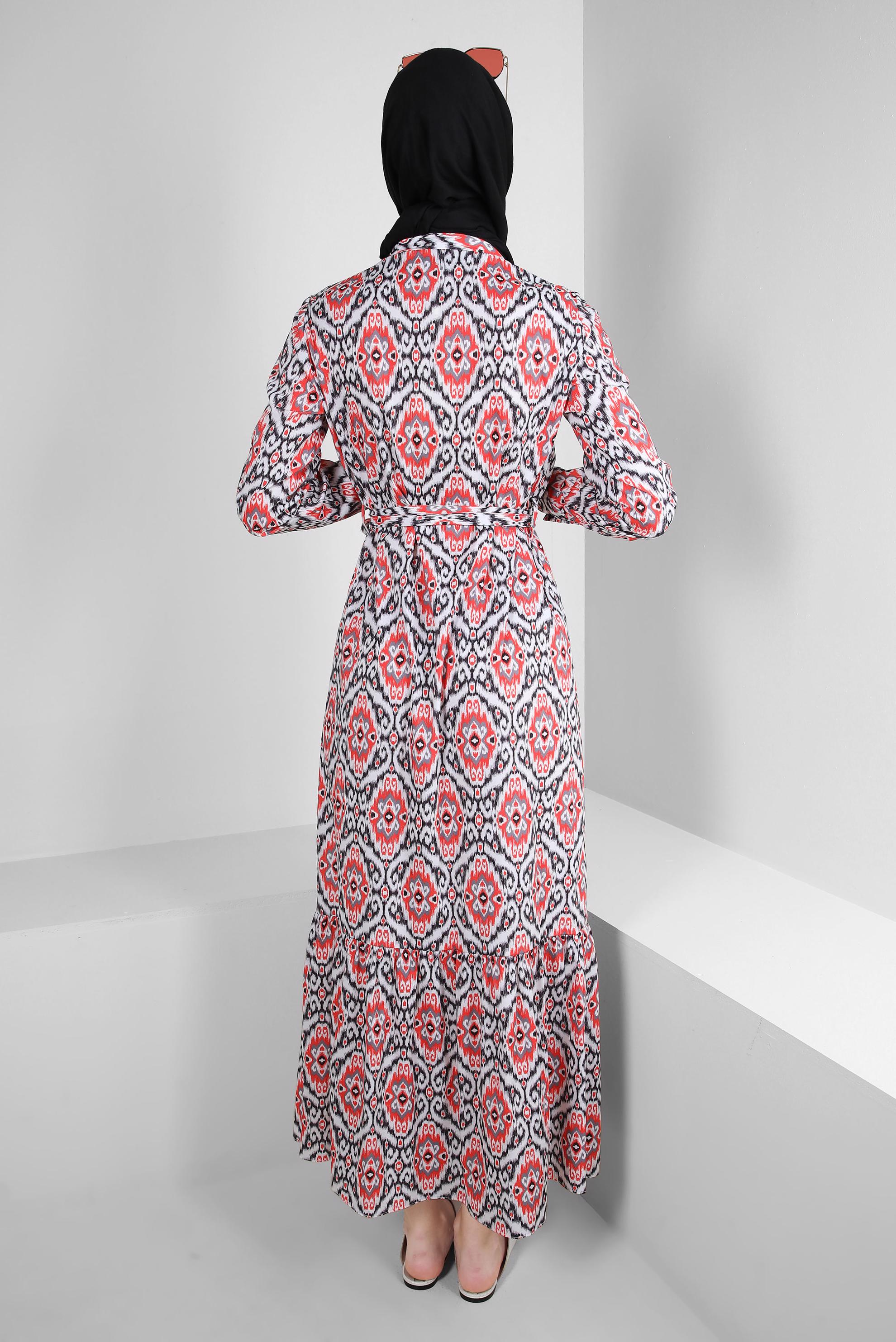 Tesettür giyim SİYAH ETNİK DESENLİ KUŞAKLI DÜĞMELİ ELBİSE 43749