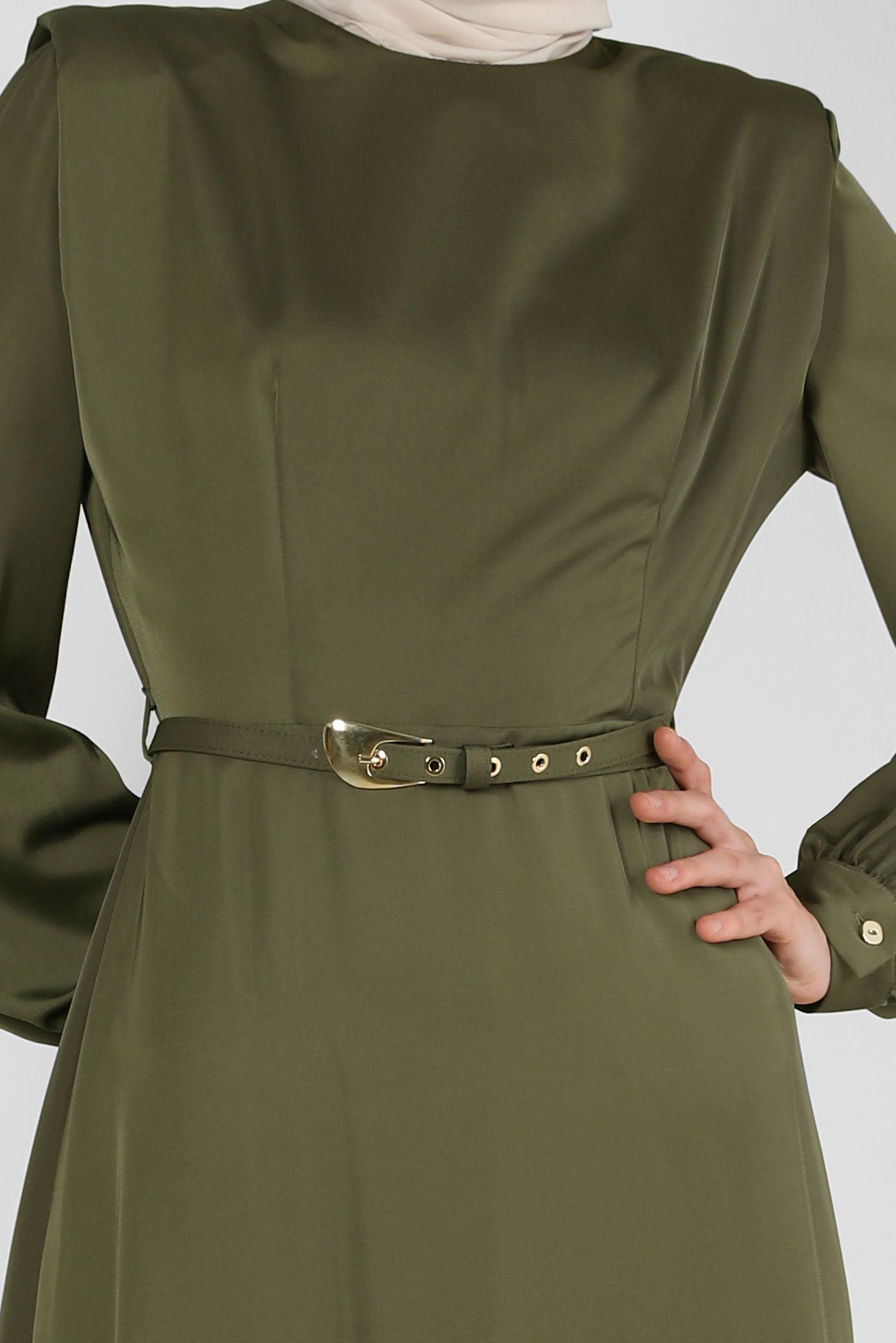 Tesettür giyim HAKİ BİSİKLET YAKA KEMERLİ DÜZ ELBİSE 43780