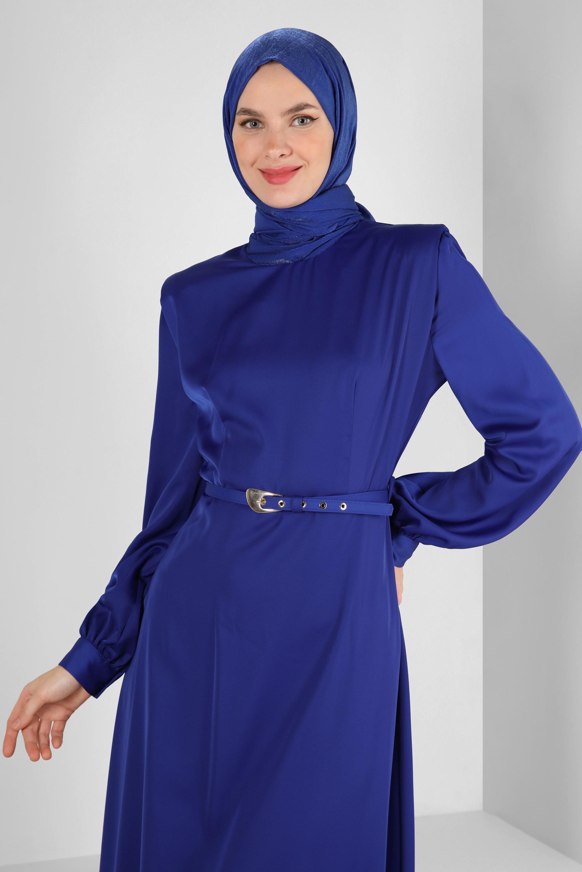 Tesettür giyim LACİVERT BİSİKLET YAKA KEMERLİ DÜZ ELBİSE 43780