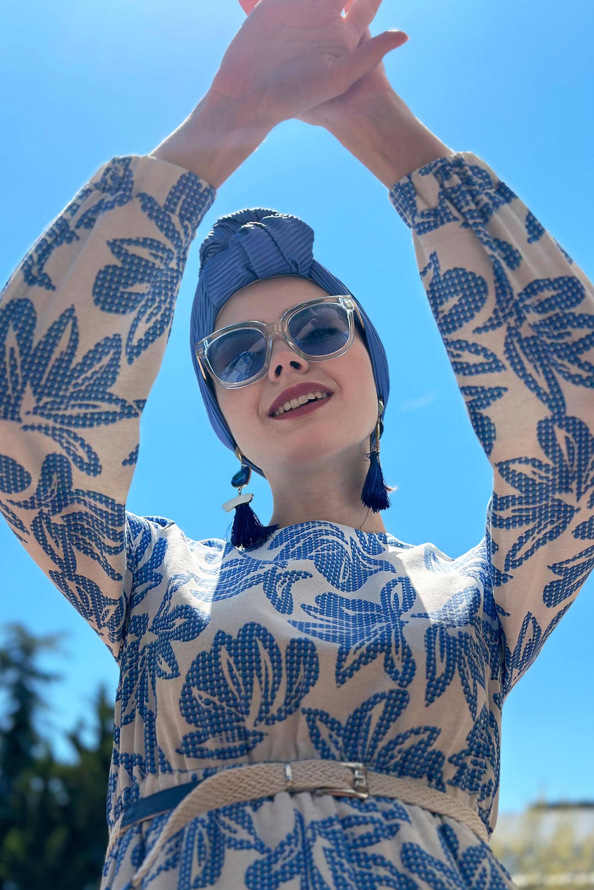 Tesettür giyim LACİVERT ÇİÇEK DESENLİ BELİ LASTİKLİ KEMERLİ ELBİSE 43822