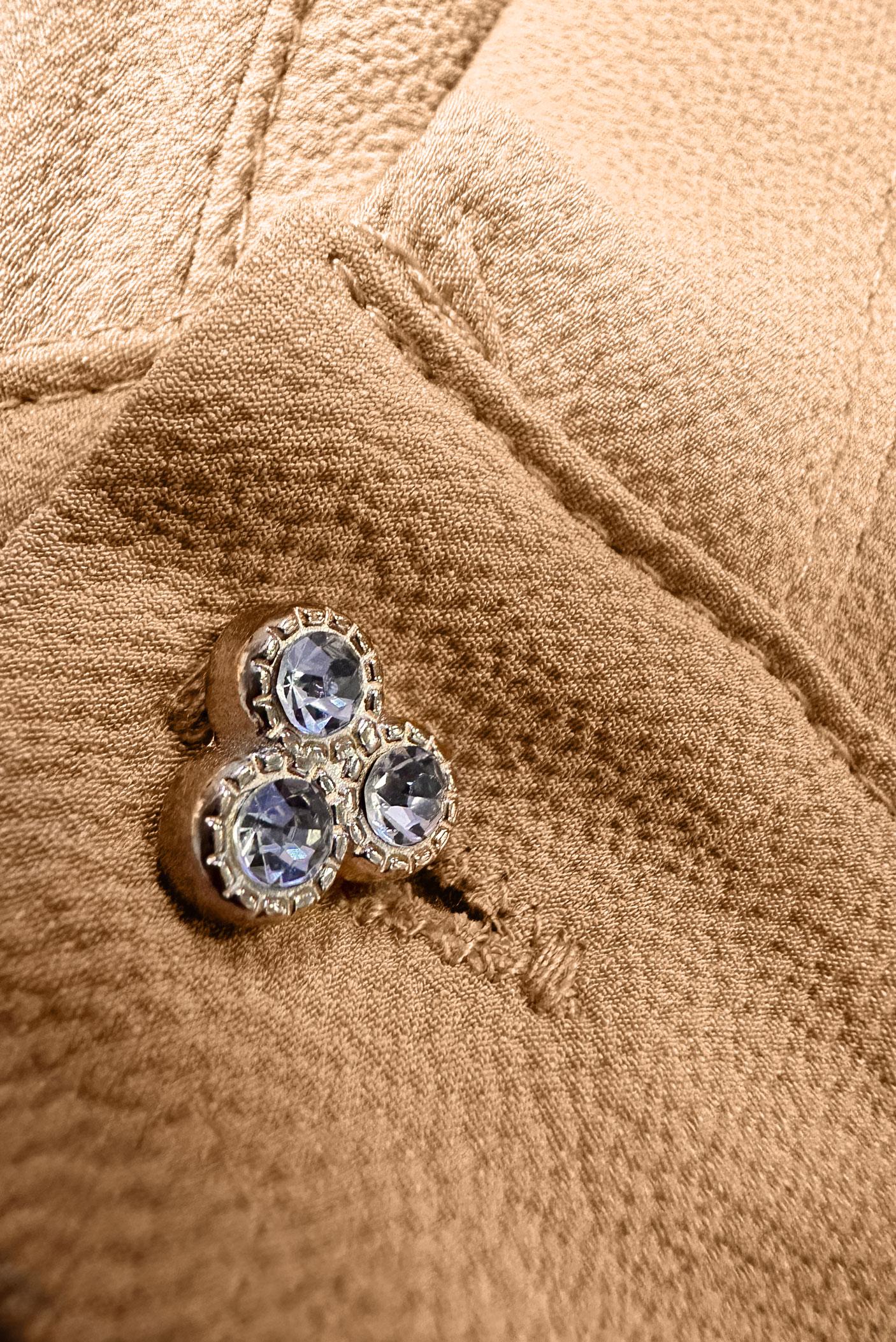 Tesettür giyim KAHVE YAKASI DÜĞMELİ KUŞAKLI ELBİSE 43862