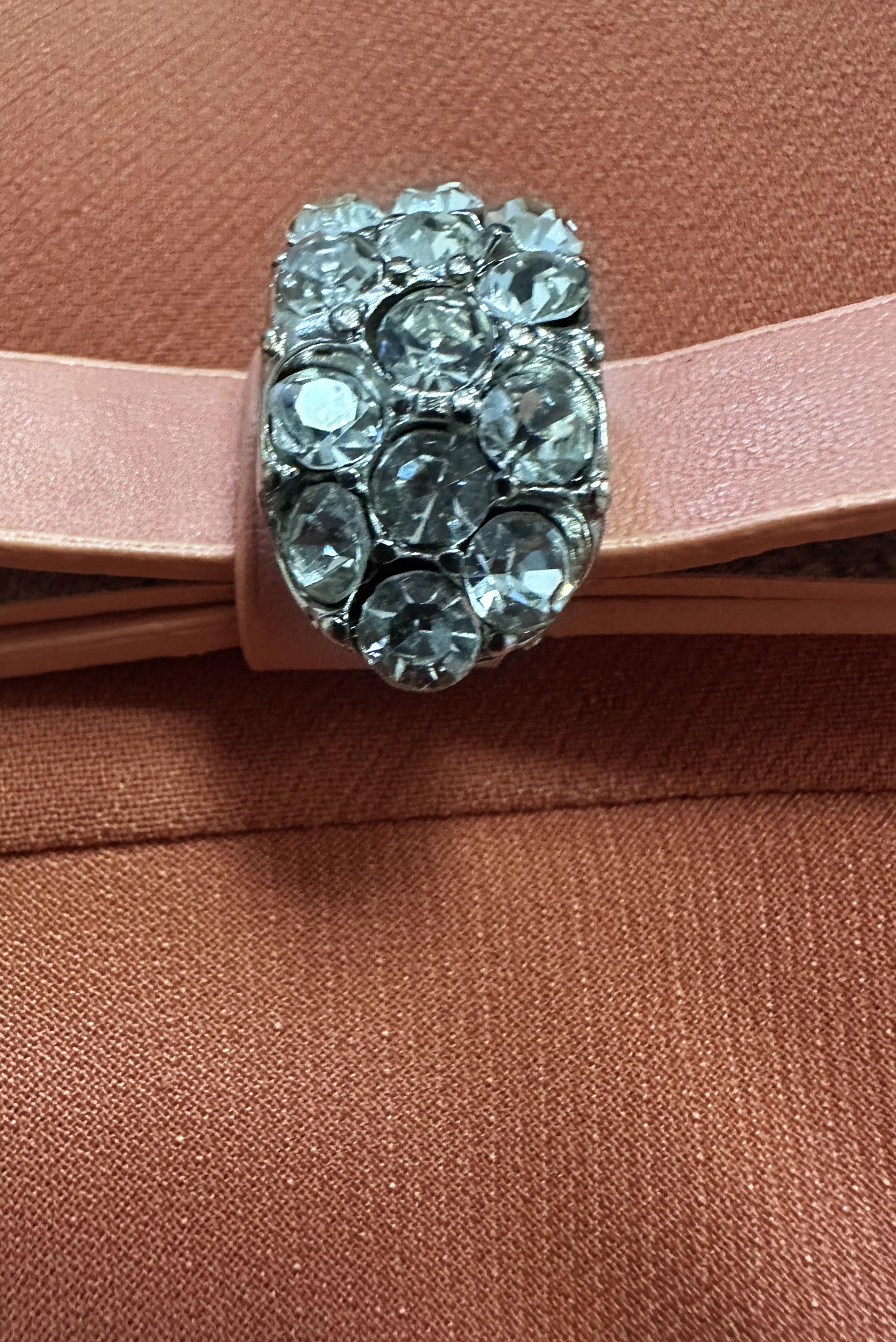 Tesettür giyim KAHVE KEMERLİ TAŞ DETAYLI DÜZ KESİM ELBİSE 43901