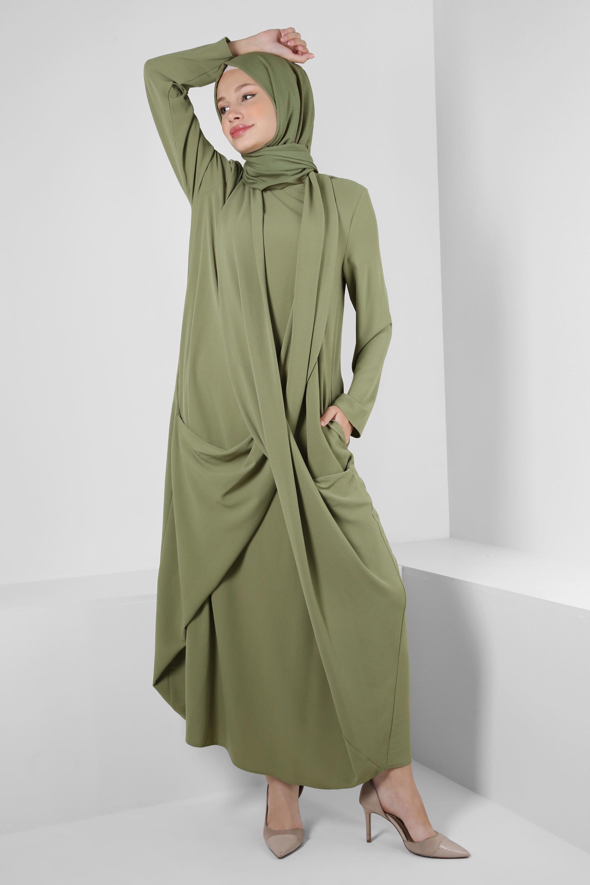 Tesettür giyim HAKİ ASİMETRİK KESİM CEPLİ ELBİSE 43903