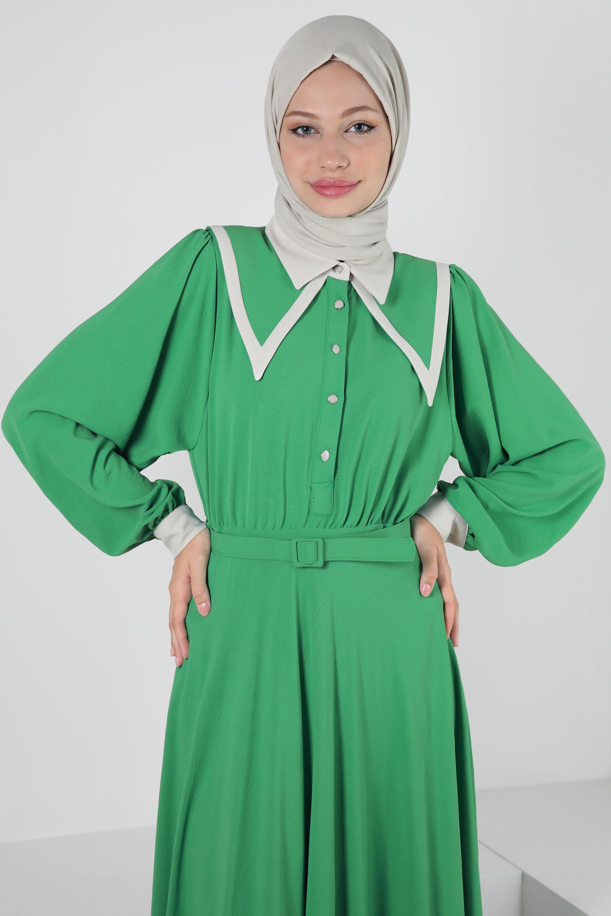 Tesettür giyim YEŞİL YAKA DETAYLI DÜĞMELİ KEMERLİ ELBİSE 43937