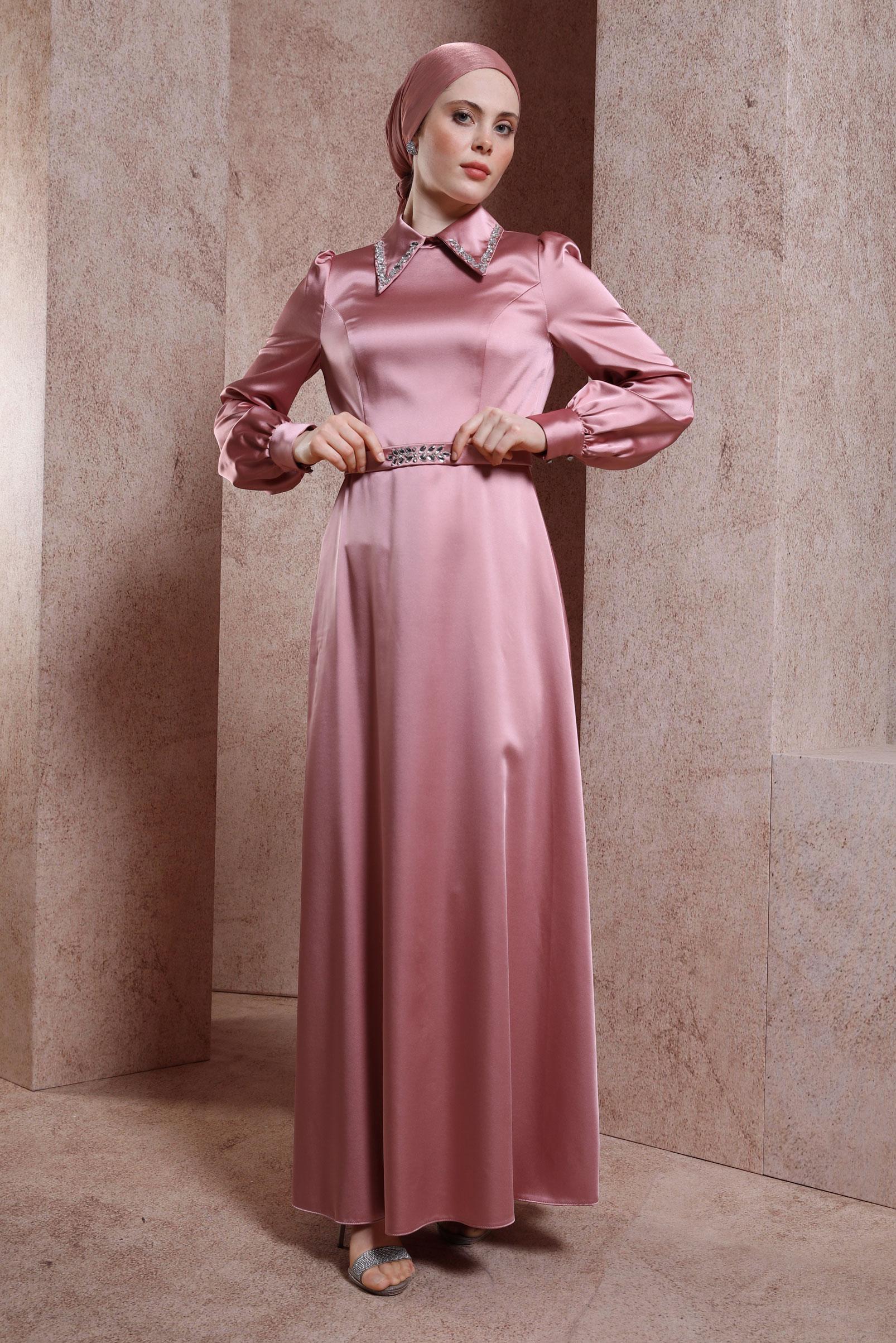 Tesettür giyim PUDRA TAŞ İŞLEMELİ SATEN ELBİSE 43940