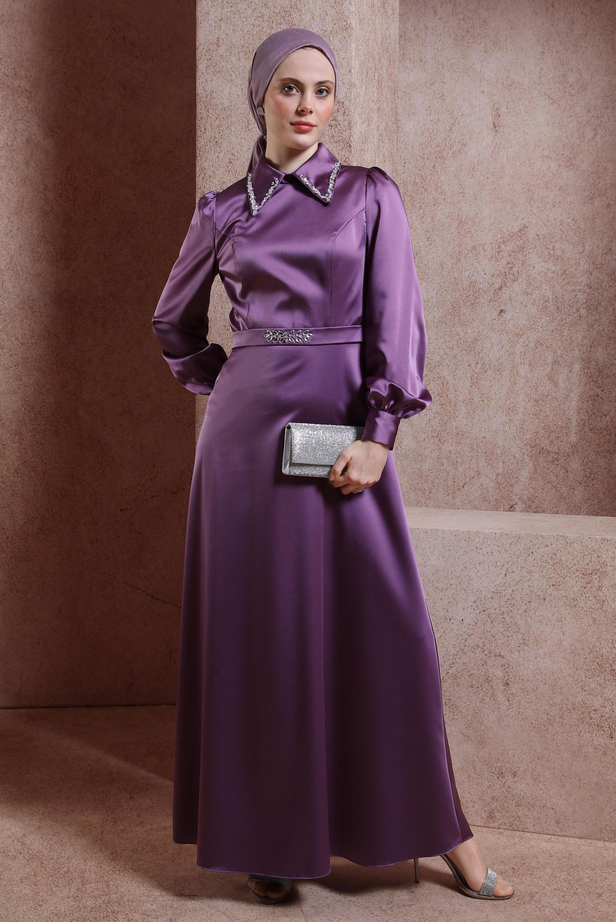 Tesettür giyim MOR TAŞ İŞLEMELİ SATEN ELBİSE 43940