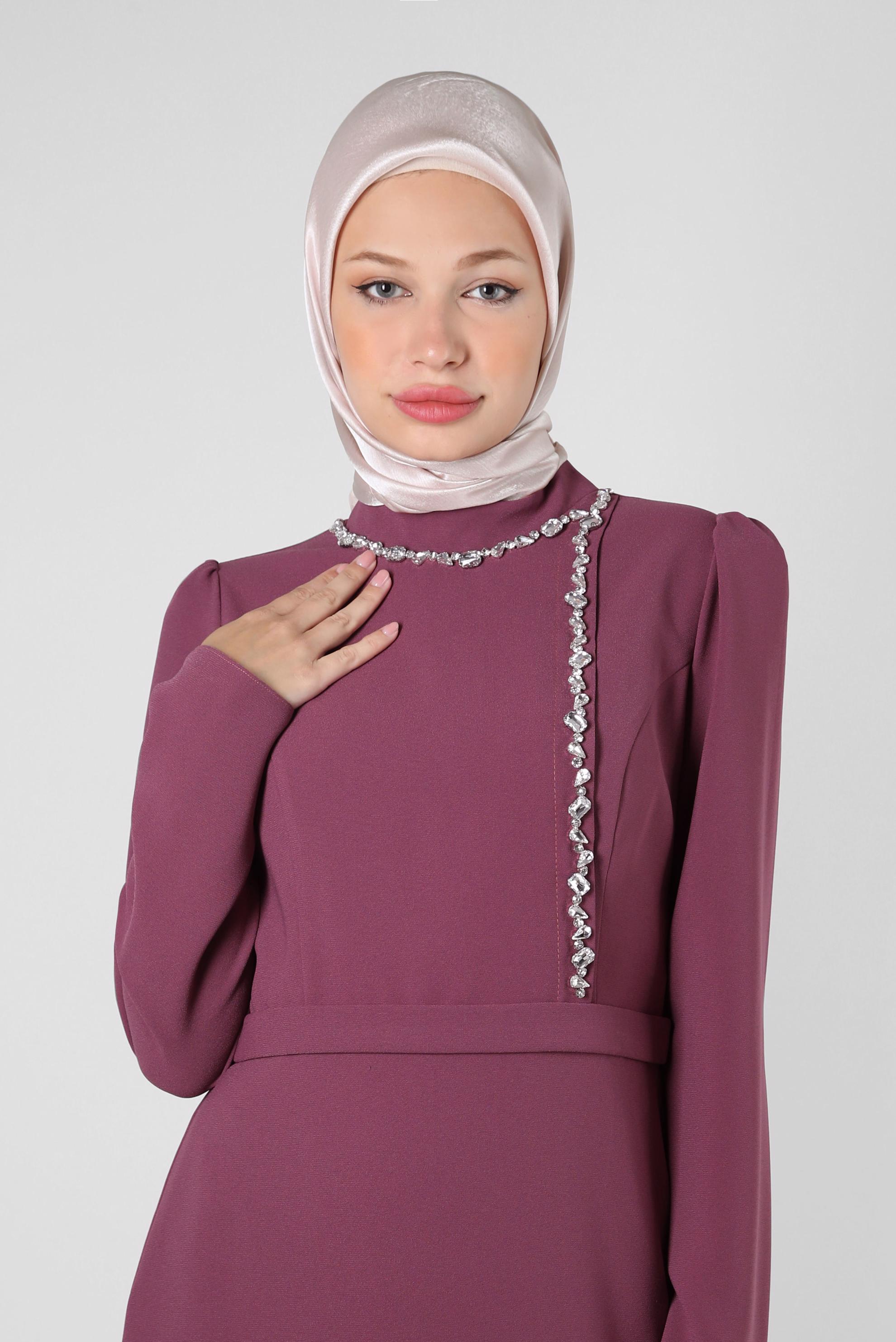 Tesettür giyim BEJ ALVİNA JANJANLI EŞARP 8255