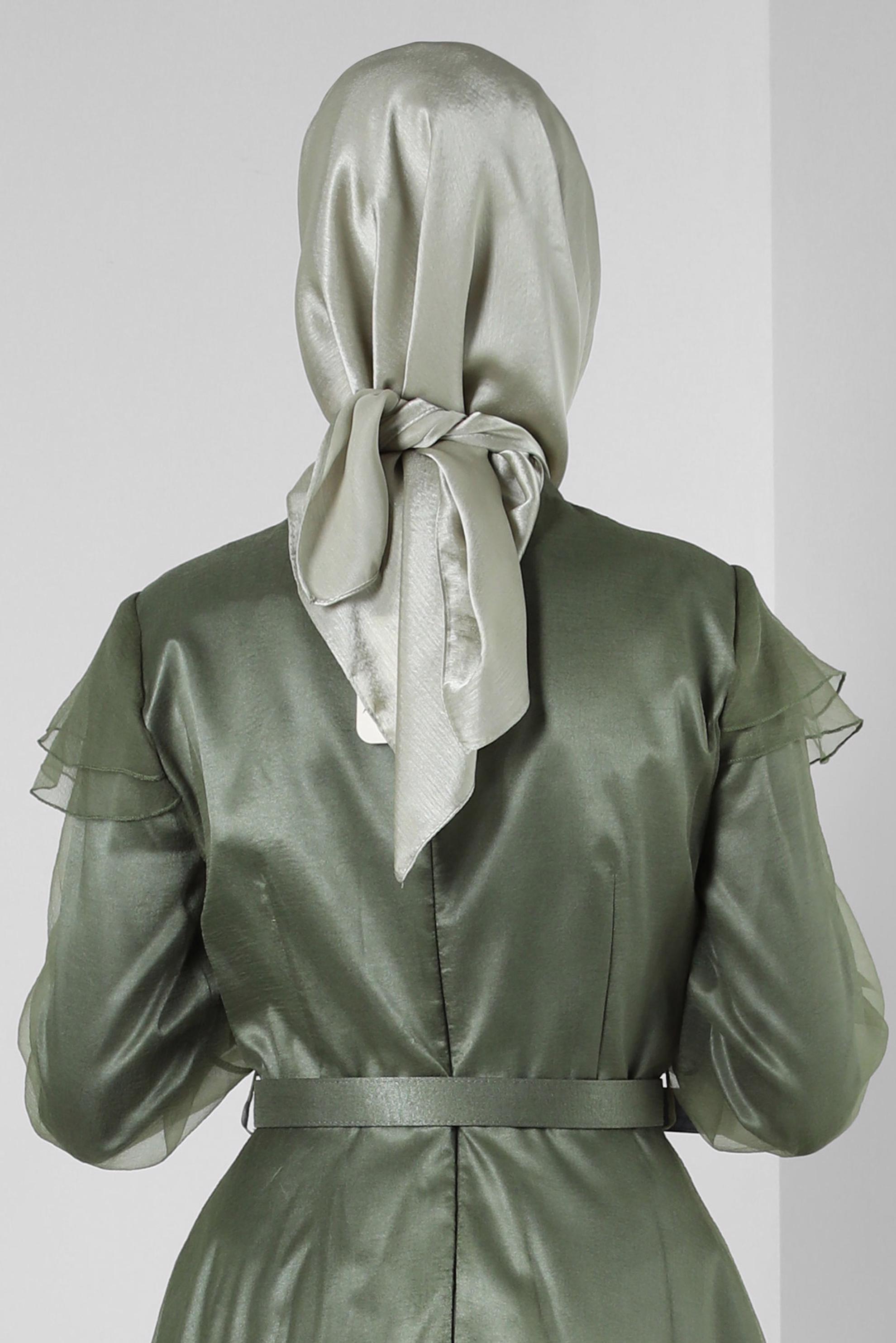 Tesettür giyim YEŞİL ALVİNA JANJANLI EŞARP 8255