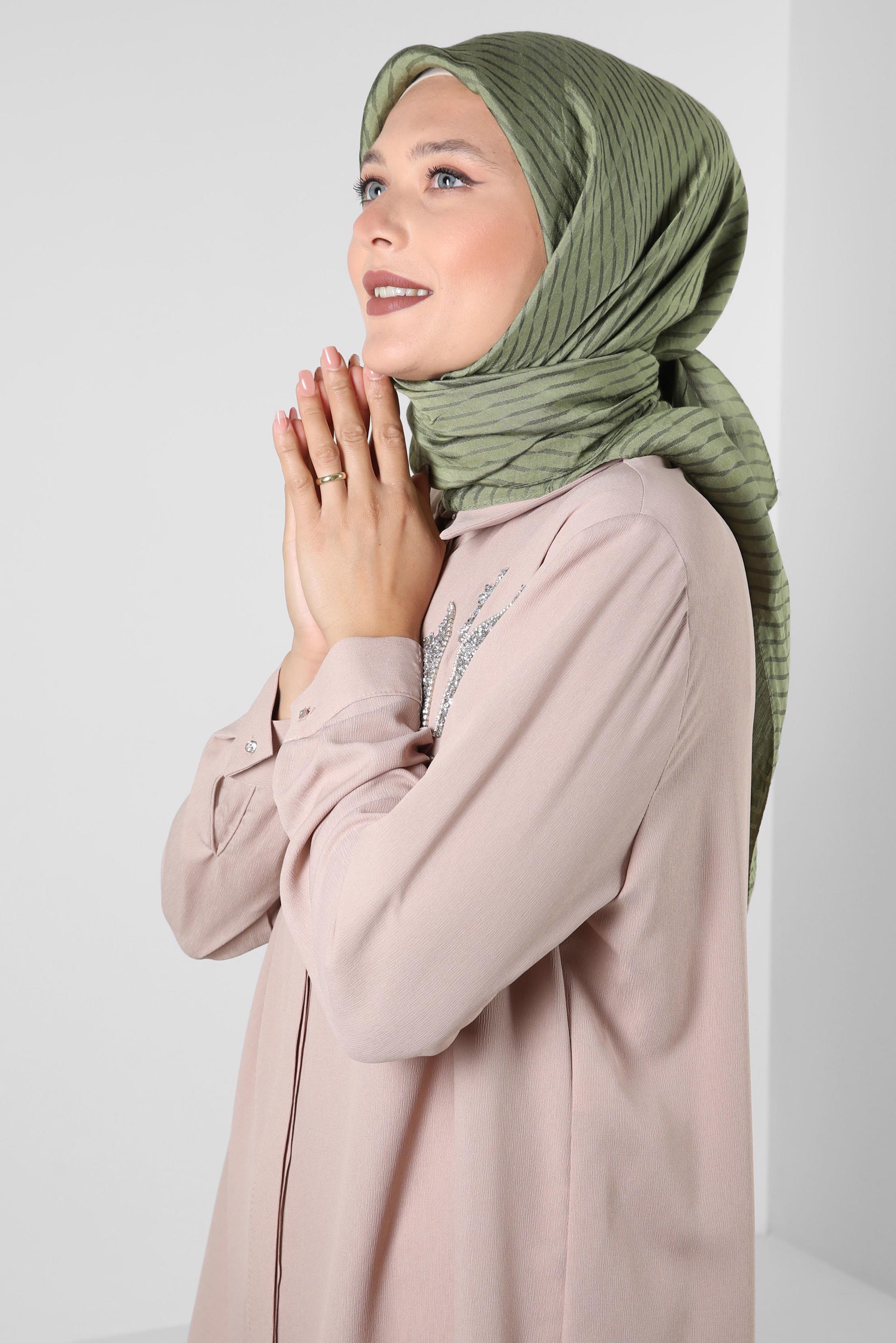 Tesettür giyim HAKİ ALVİNA ÇİZGİ DESENLİ VİSKON EŞARP 8257