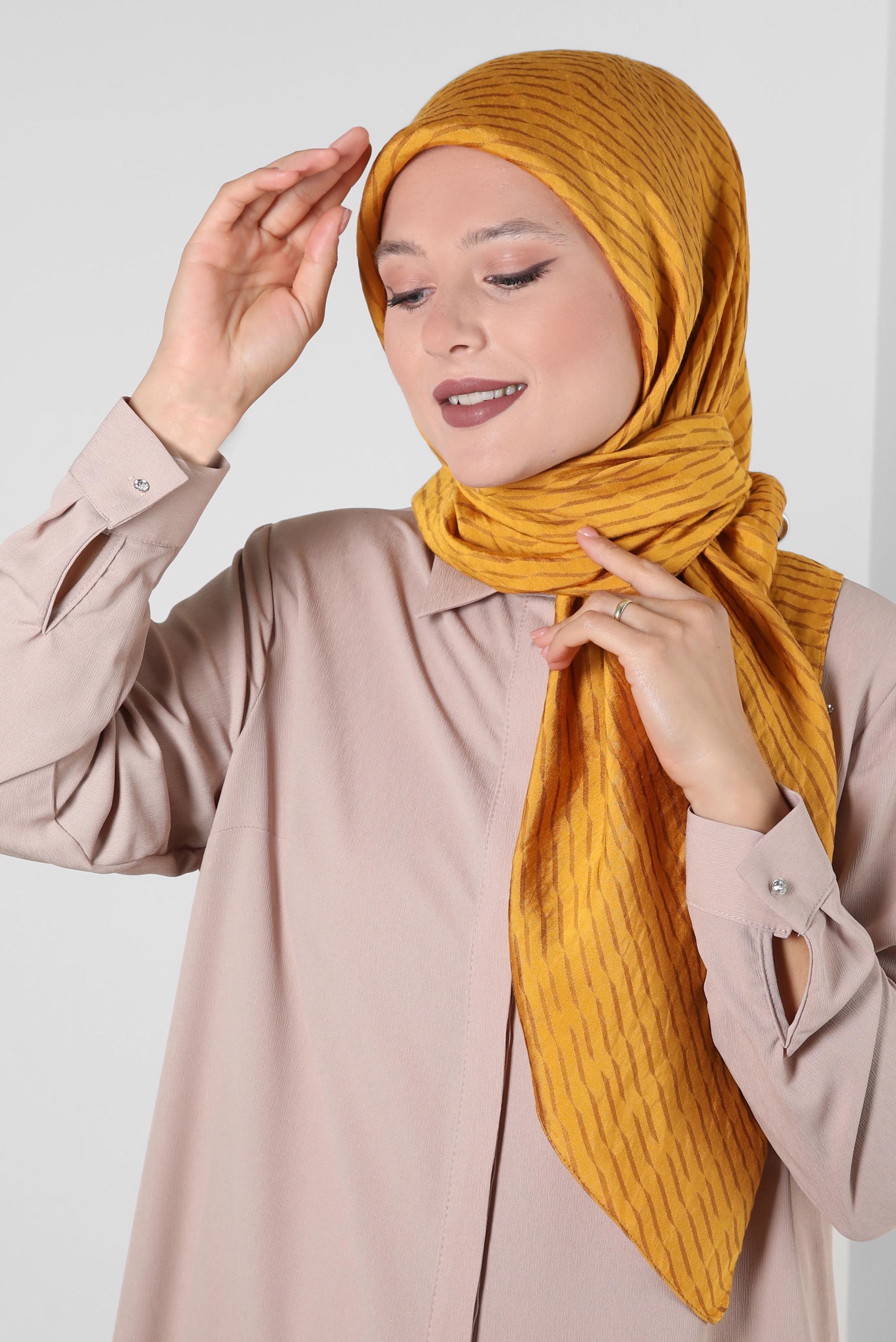 Tesettür giyim SARI ALVİNA ÇİZGİ DESENLİ VİSKON EŞARP 8257