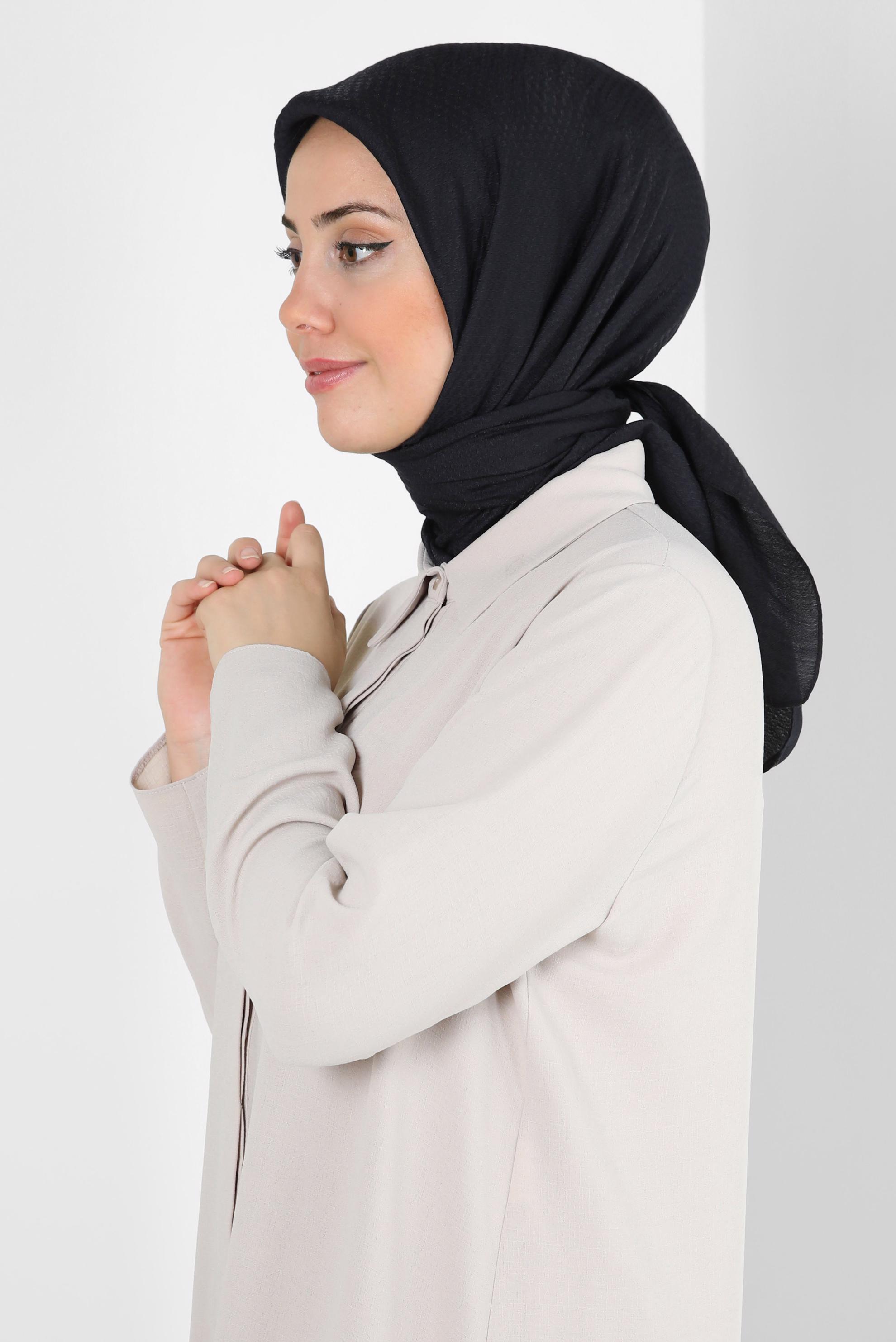 Tesettür giyim SİYAH ALVİNA KAZAYAĞI DESEN VİSKON EŞARP 8259 