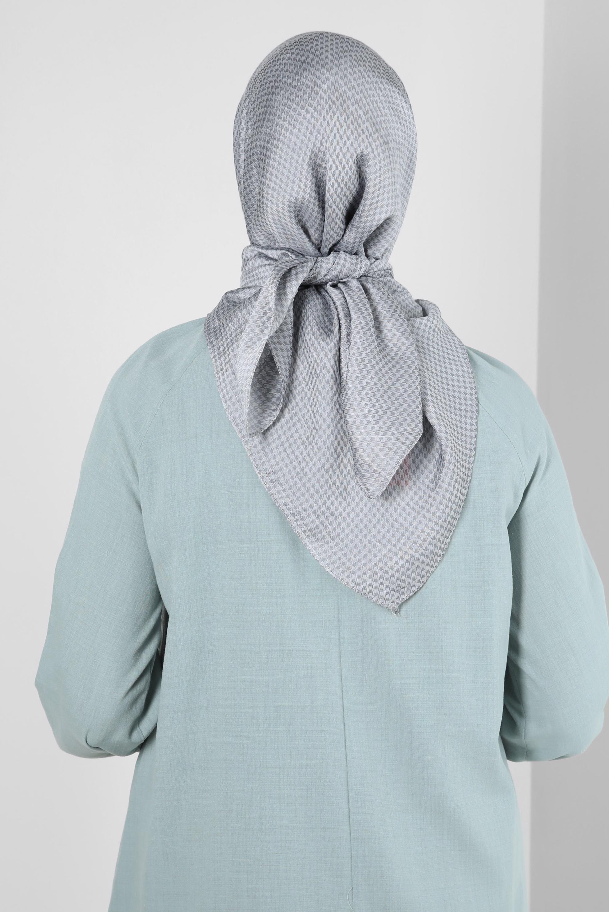 Tesettür giyim GRİ ALVİNA KAZAYAĞI DESEN VİSKON EŞARP 8259 