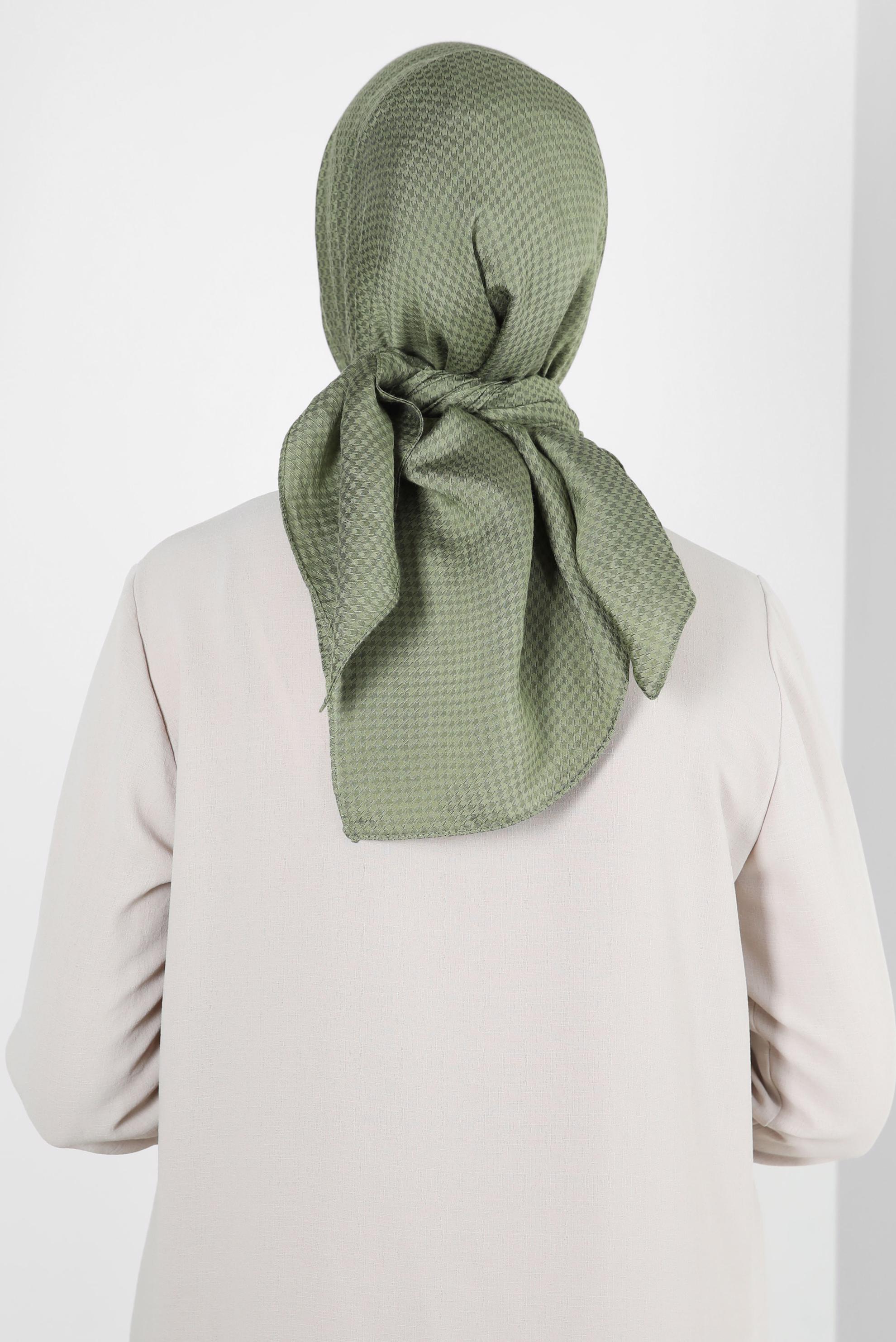 Tesettür giyim HAKİ ALVİNA KAZAYAĞI DESEN VİSKON EŞARP 8259 