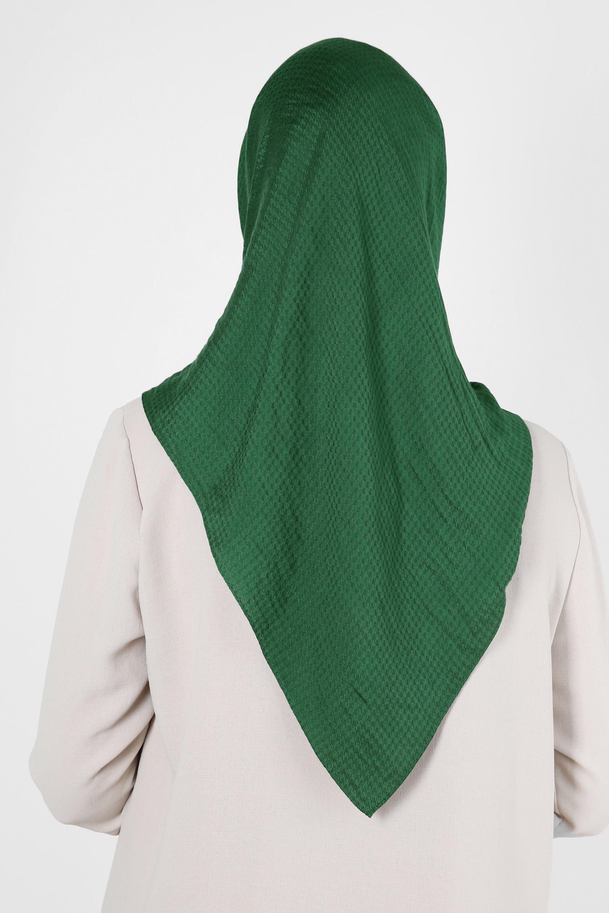 Tesettür giyim YEŞİL ALVİNA KAZAYAĞI DESEN VİSKON EŞARP 8259 