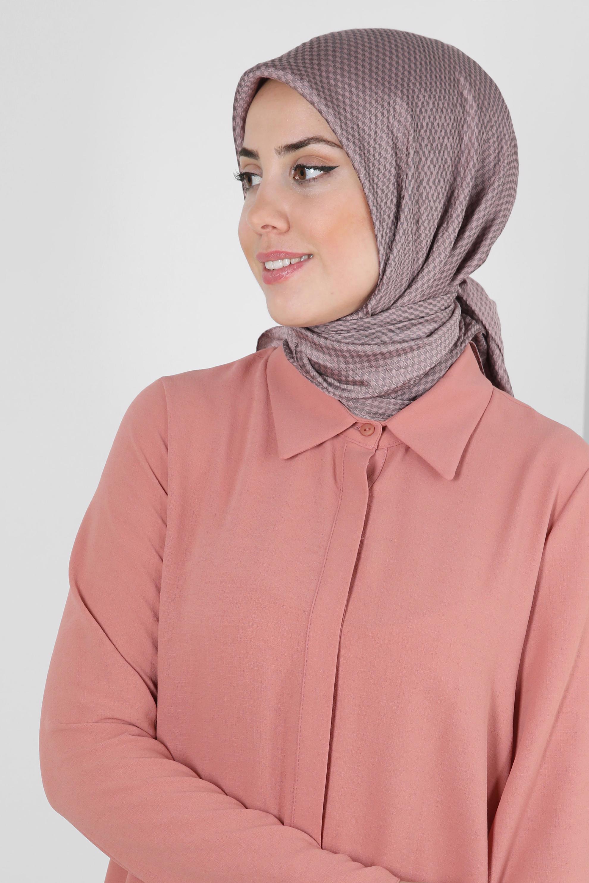 Tesettür giyim PEMBE ALVİNA KAZAYAĞI DESEN VİSKON EŞARP 8259 
