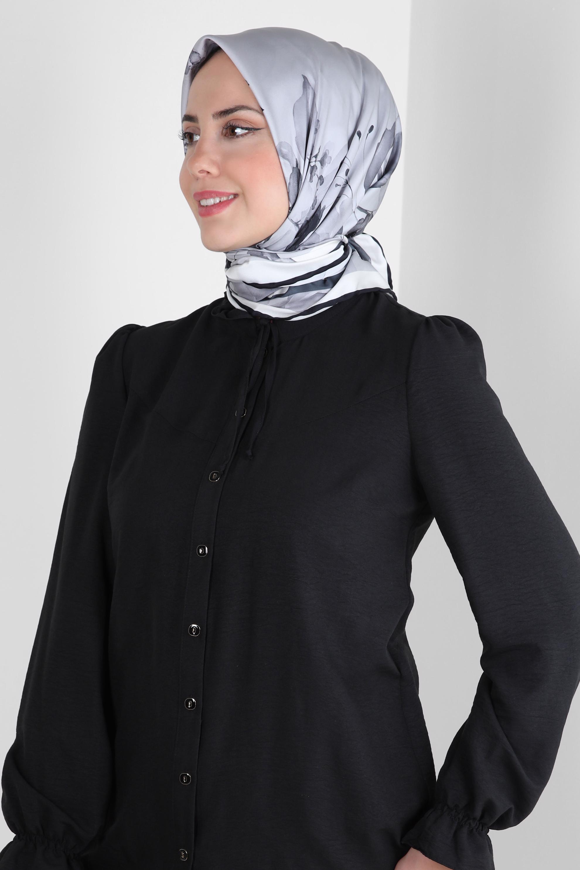 Tesettür giyim SİYAH ALVİNA DESENLİ DİJİTAL EŞARP 8261