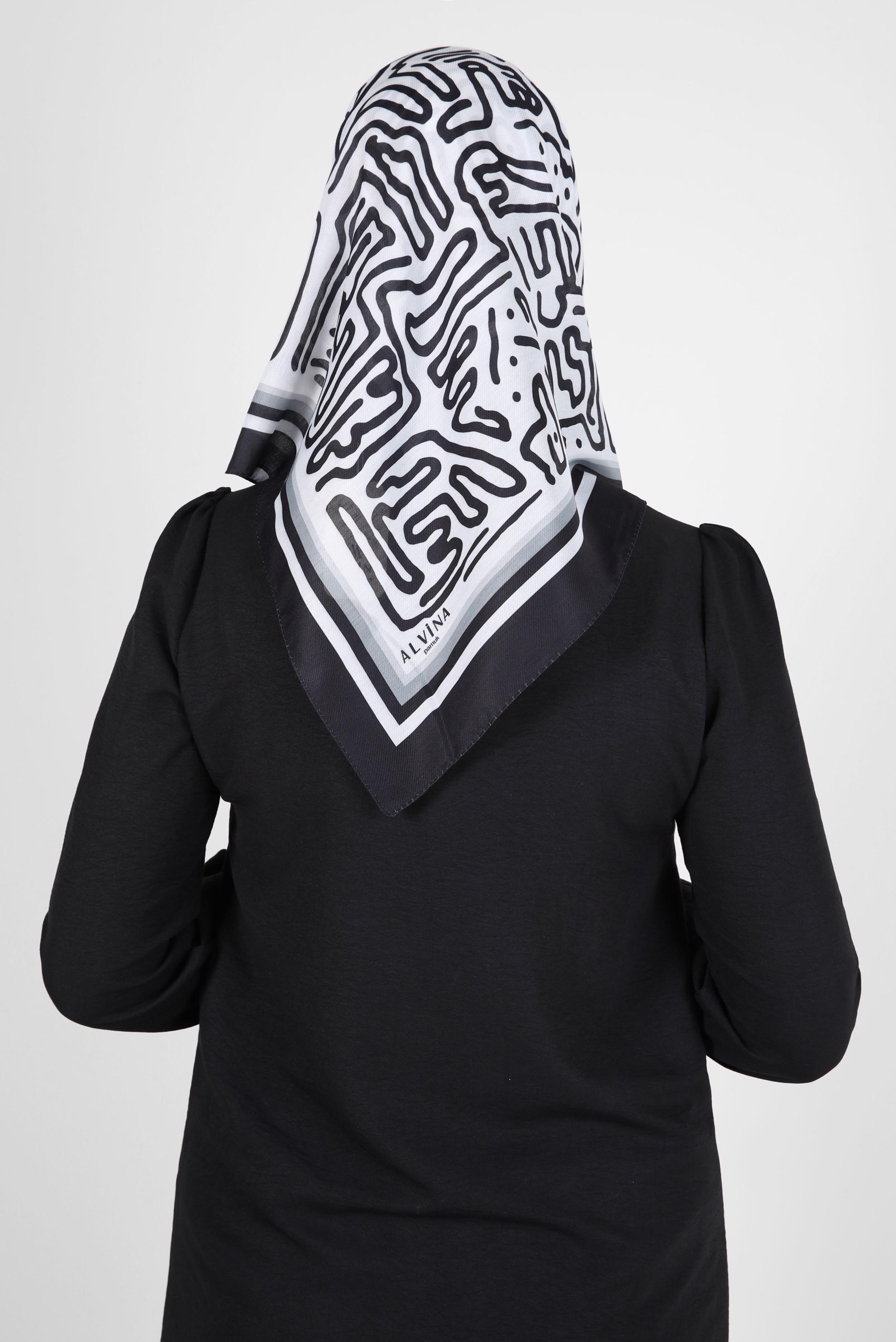 Tesettür giyim SİYAH ALVİNA DESENLİ EŞARP 8263