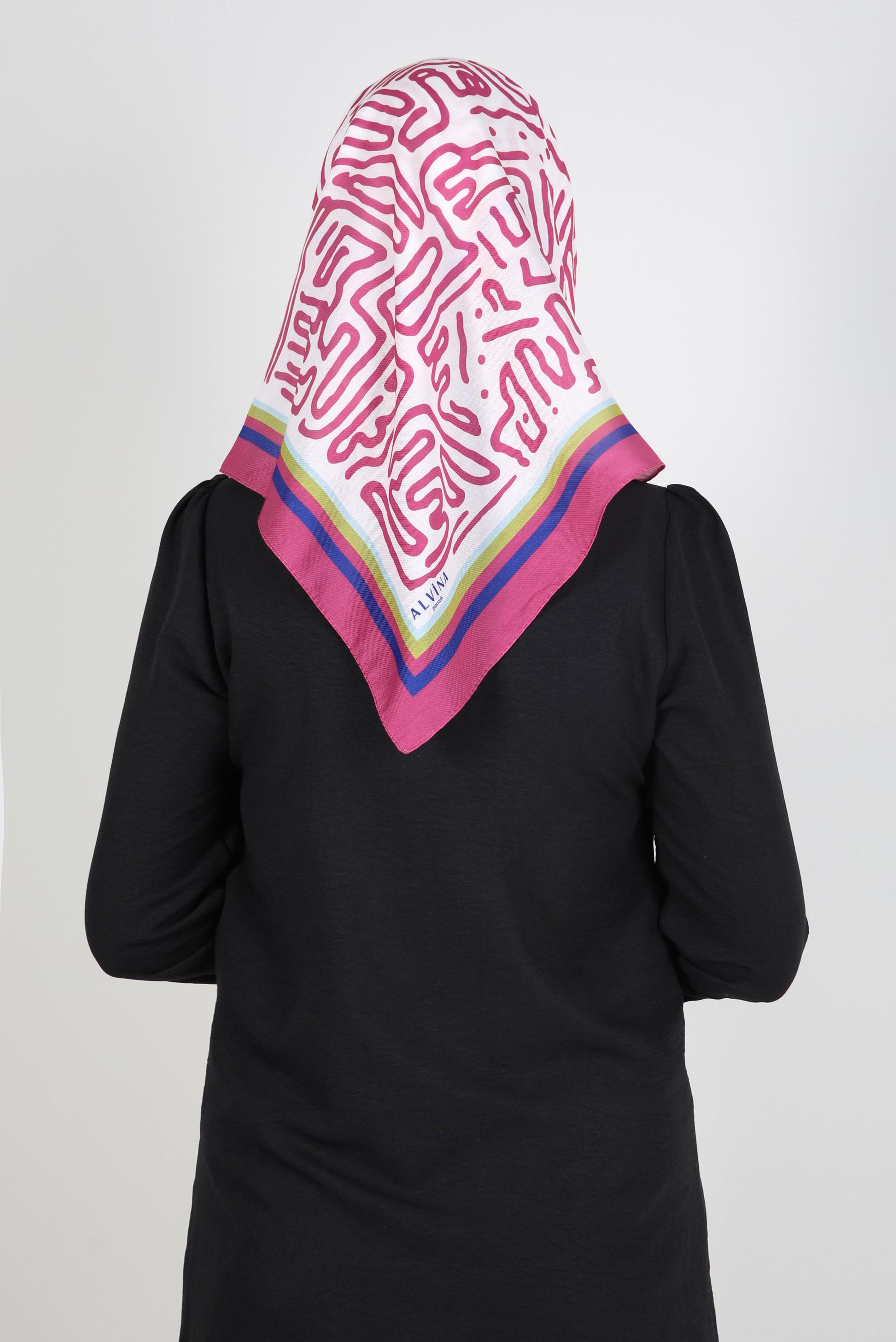 Tesettür giyim FUŞYA ALVİNA DESENLİ EŞARP 8263