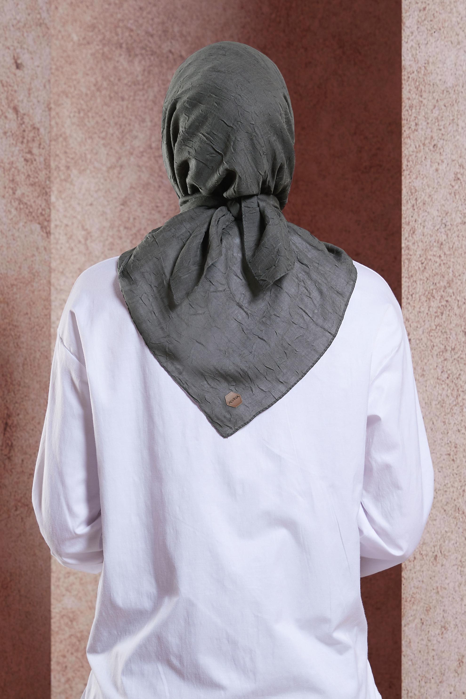 Tesettür giyim GRİ ALVİNA KRAŞ EŞARP 8233