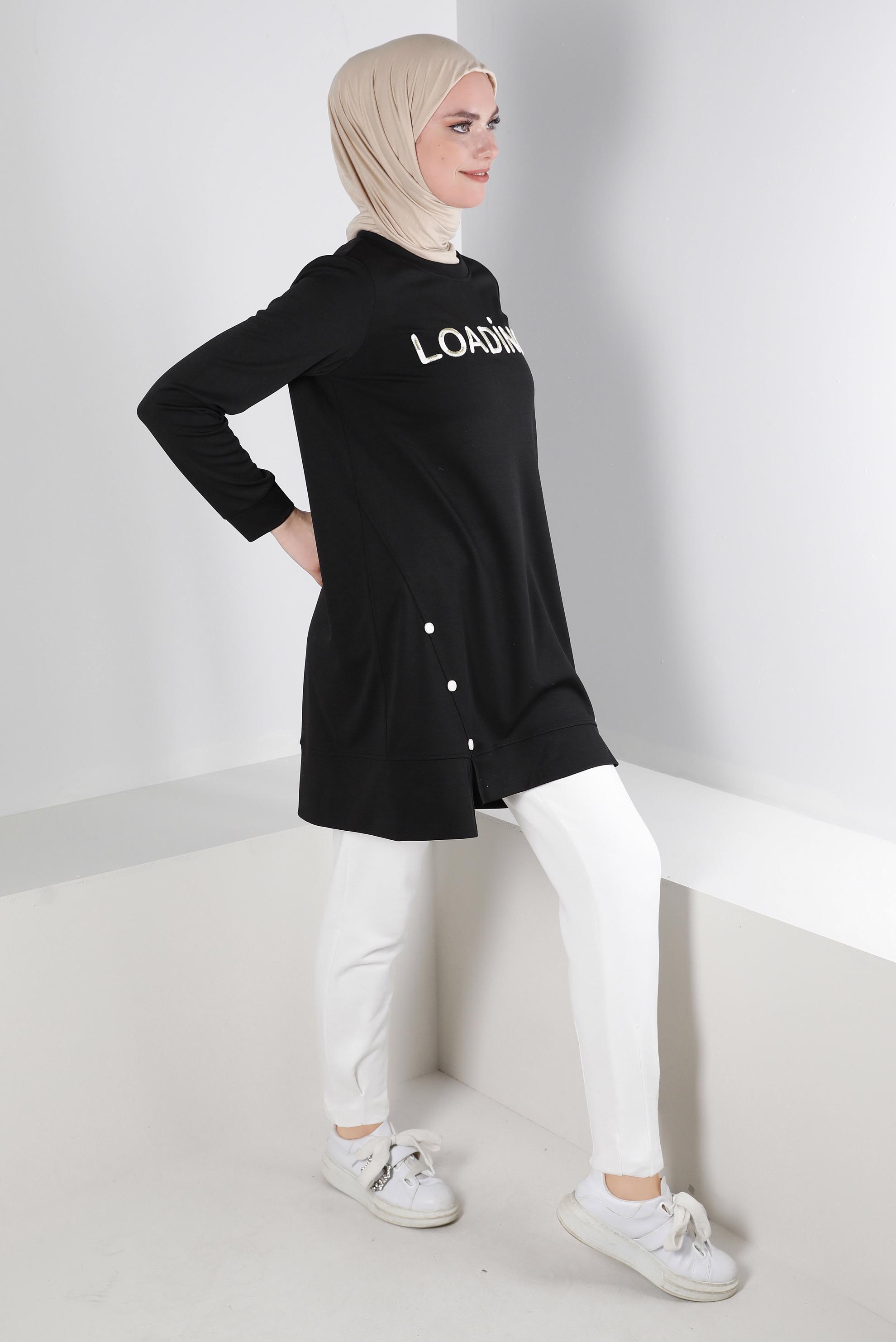 Tesettür giyim SİYAH YAZI BASKILI DÜĞME DETAYLI EŞOFMAN TUNİK 43348