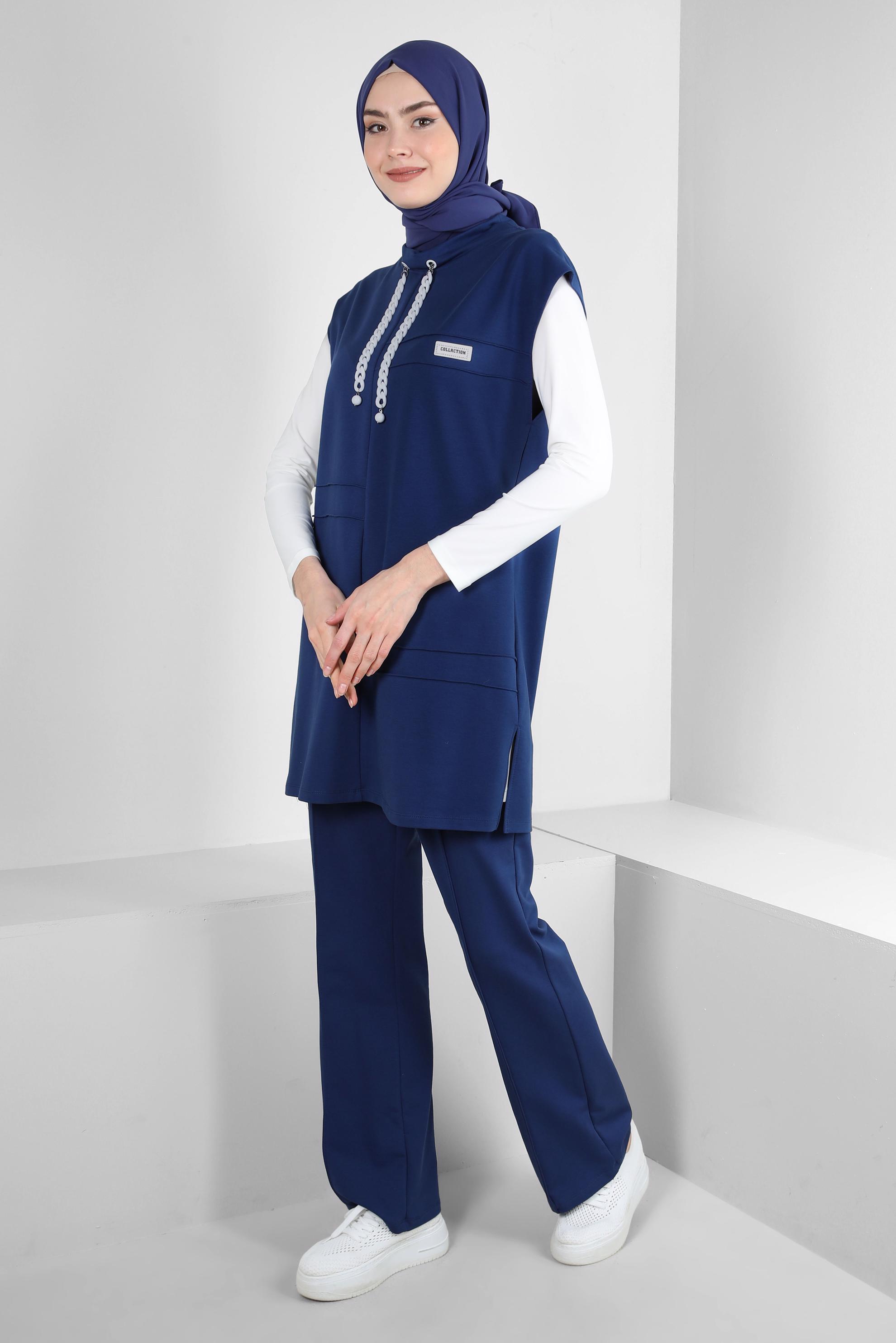 Tesettür giyim LACİVERT ZİNCİR DETAYLI YANI YIRTMAÇLI İKİLİ EŞOFMAN TAKIM 43553