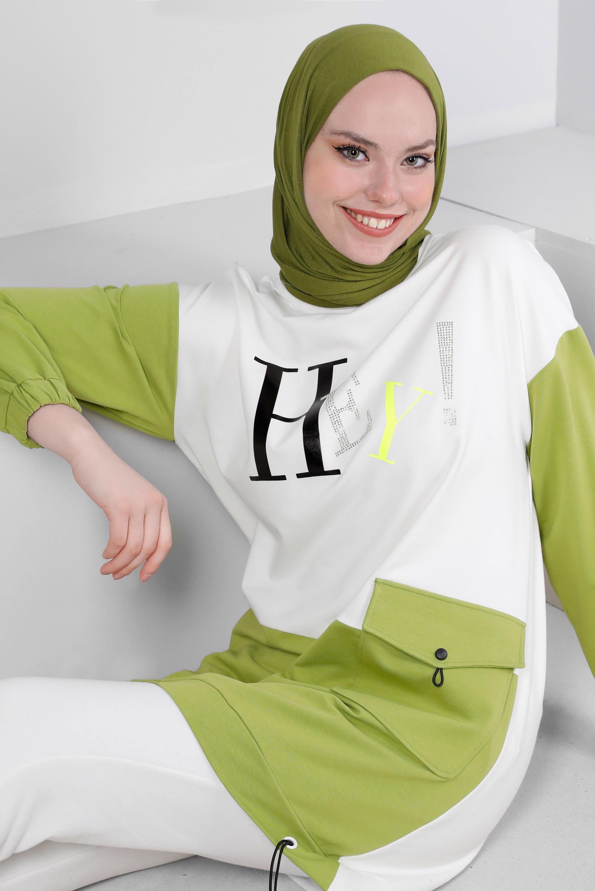 Tesettür giyim YEŞİL YAZI BASKILI CEPLİ EŞOFMAN TUNİK 43555