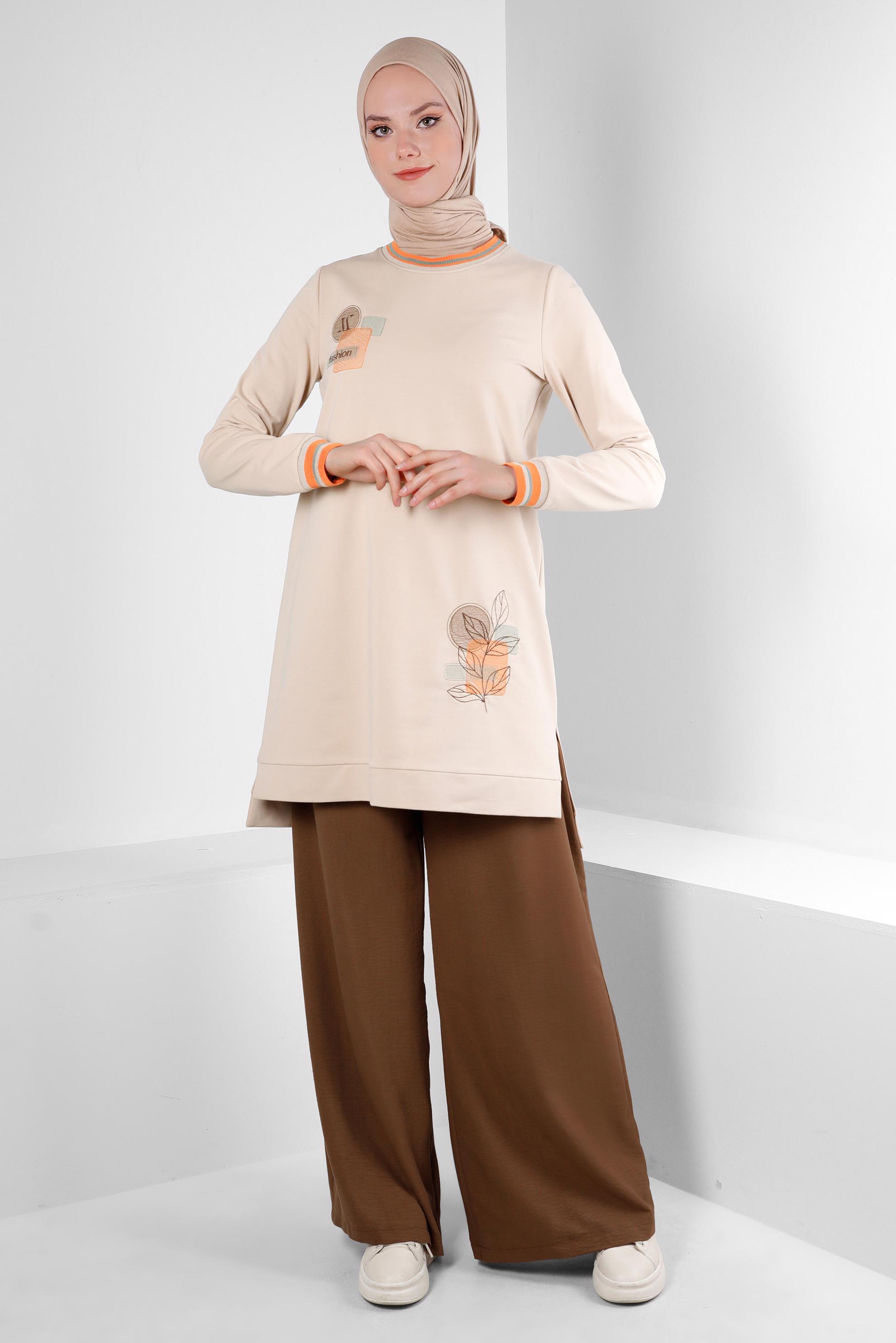 Tesettür giyim BEJ BASKILI ŞERİT DETAYLI EŞOFMAN TUNİK 43559