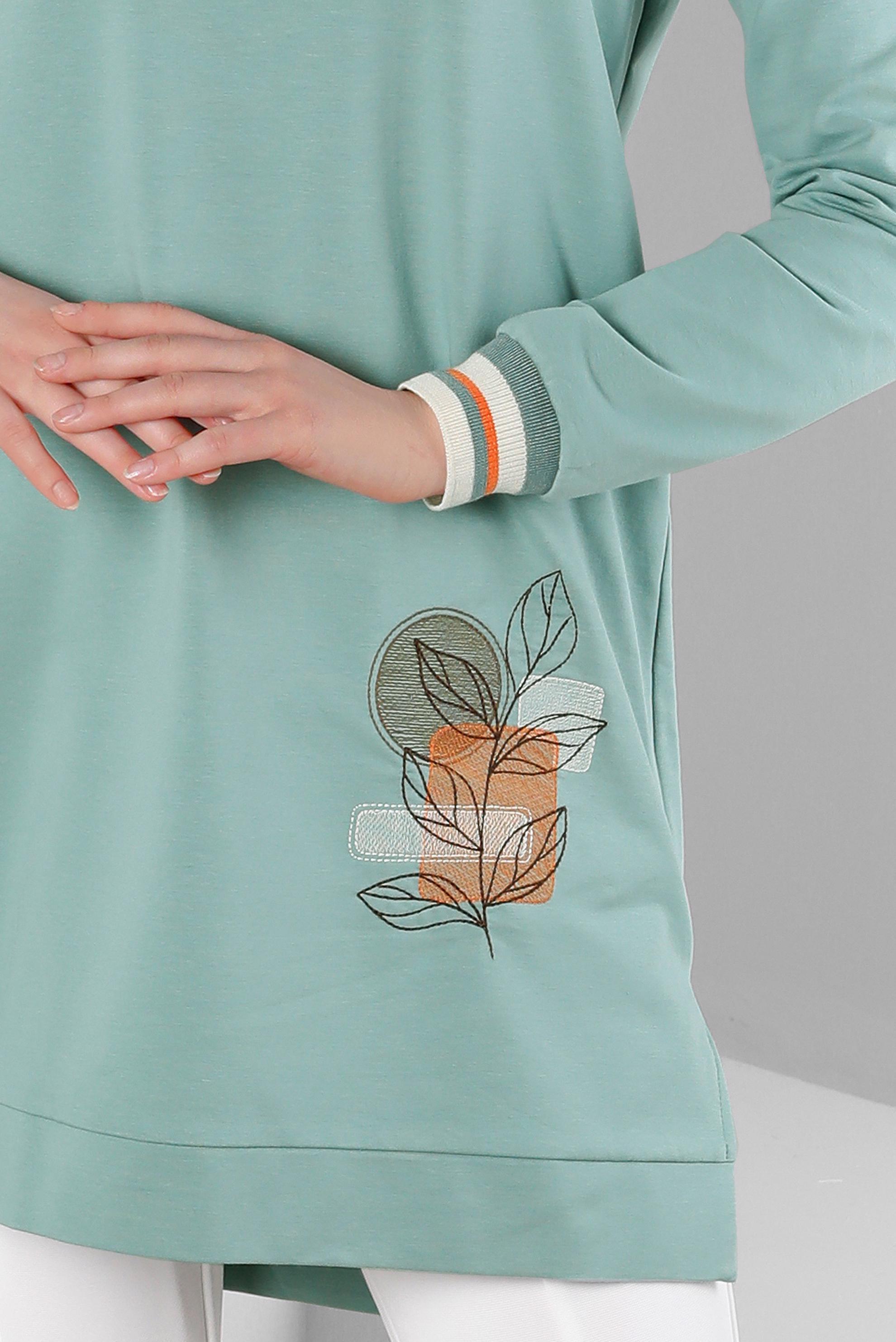 Tesettür giyim MAVİ BASKILI ŞERİT DETAYLI EŞOFMAN TUNİK 43559