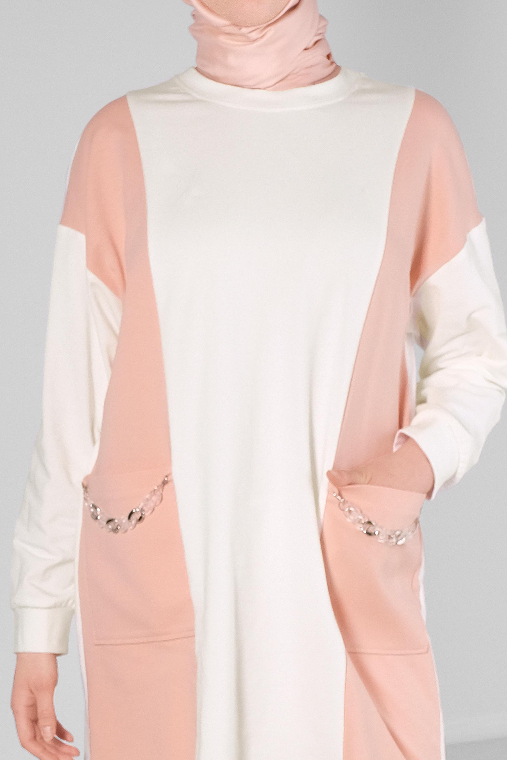 Tesettür giyim PUDRA RENK BLOKLU ZİNCİR DETAYLI EŞOFMAN TUNİK 43561