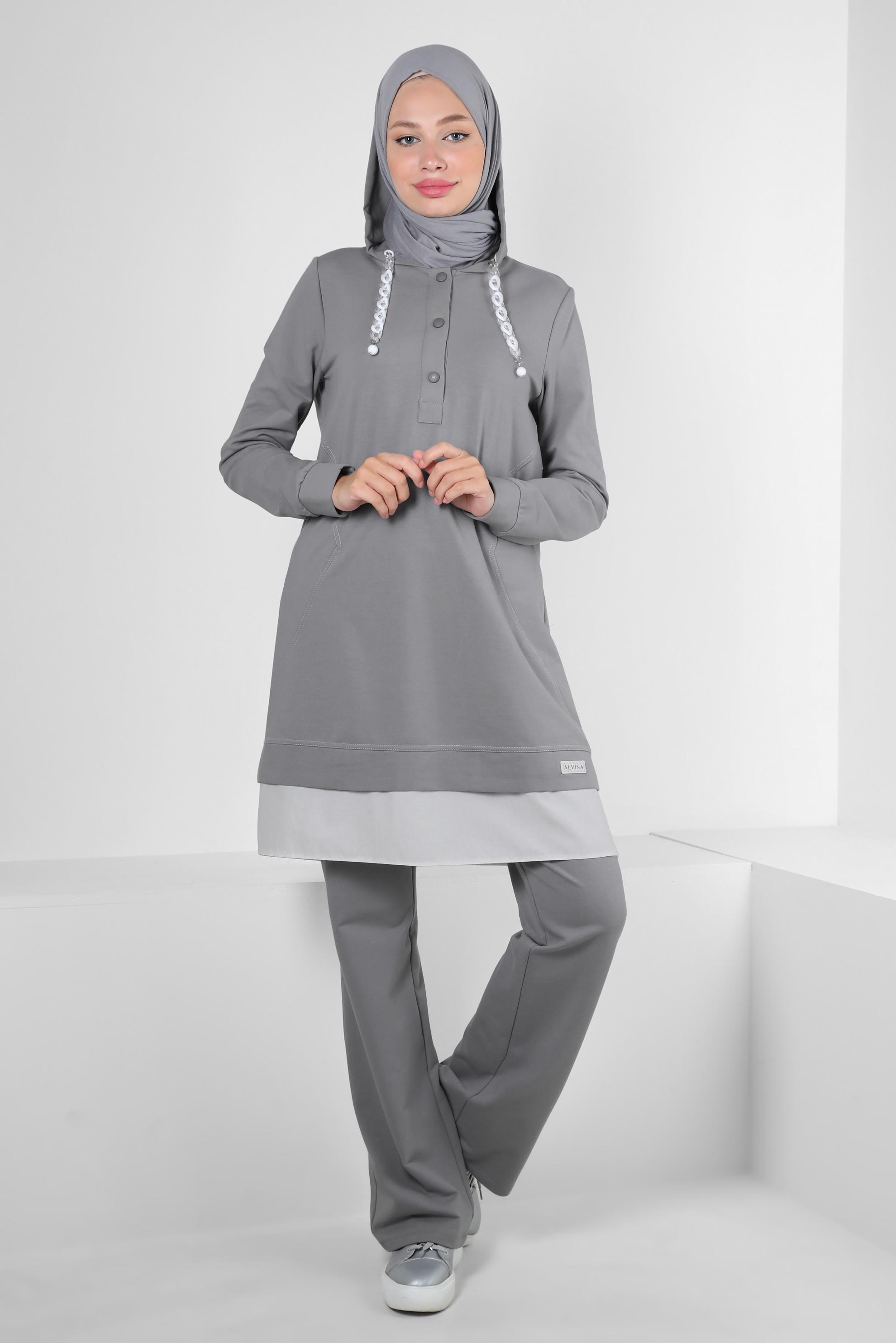 Tesettür giyim GRİ KAPÜŞONLU ZİNCİR DETAYLI İKİLİ PANTOLONLU EŞOFMAN TAKIMI 43594