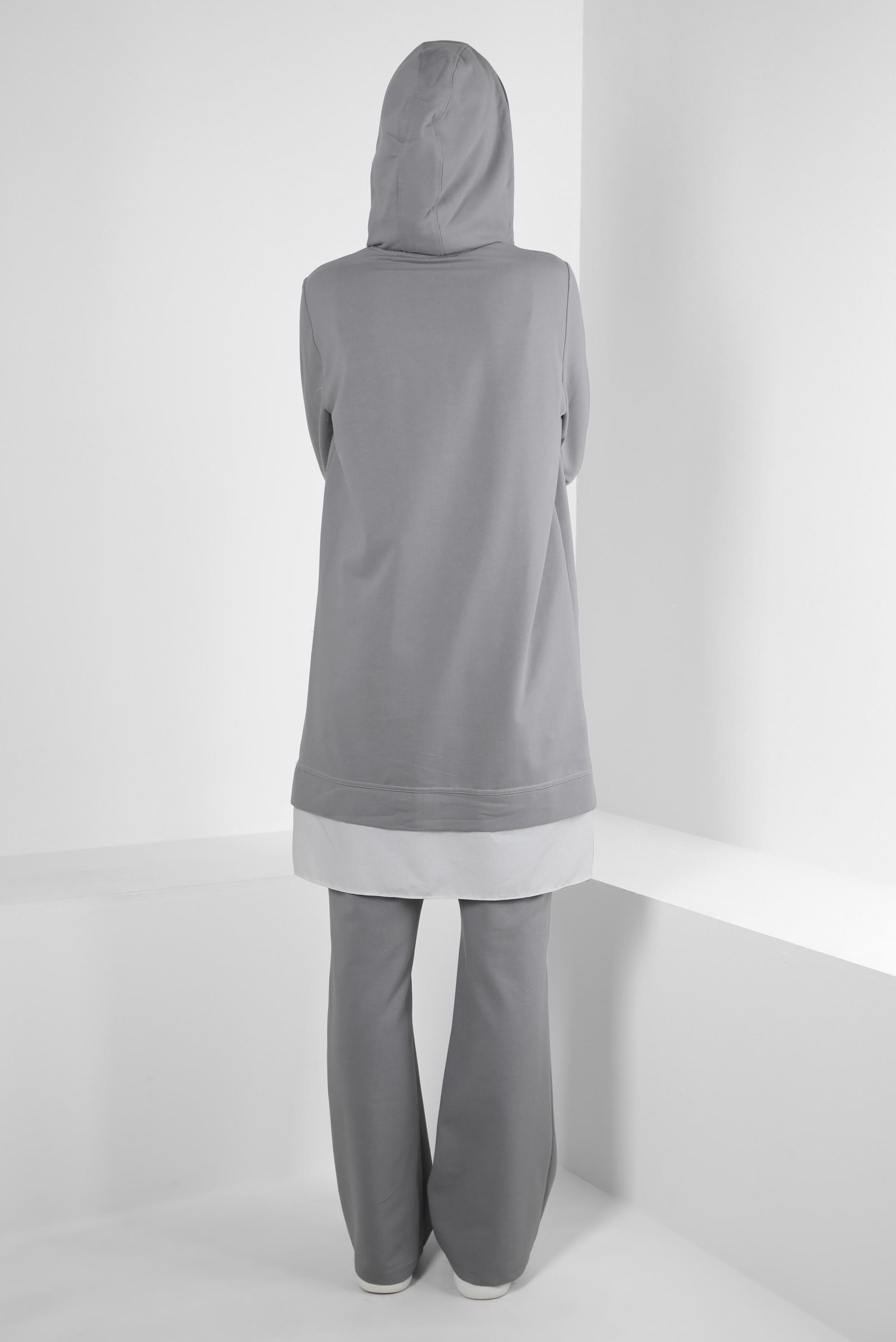 Tesettür giyim GRİ KAPÜŞONLU ZİNCİR DETAYLI İKİLİ PANTOLONLU EŞOFMAN TAKIMI 43594