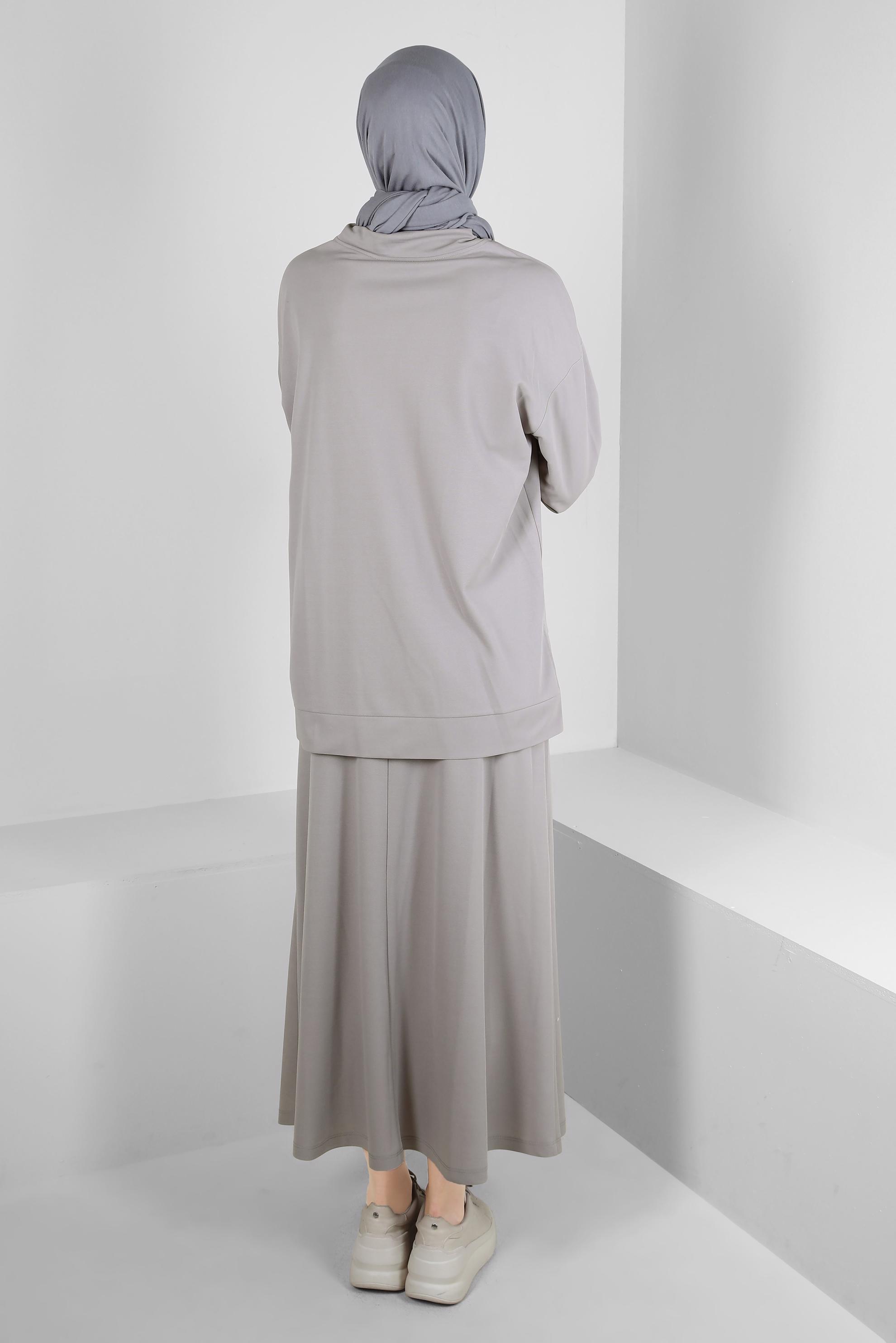 Vêtements hijab GRIS SURVÊTEMENT IMPRIMÉ ET BRODÉ DE GEMMES AVEC JUPE 43595