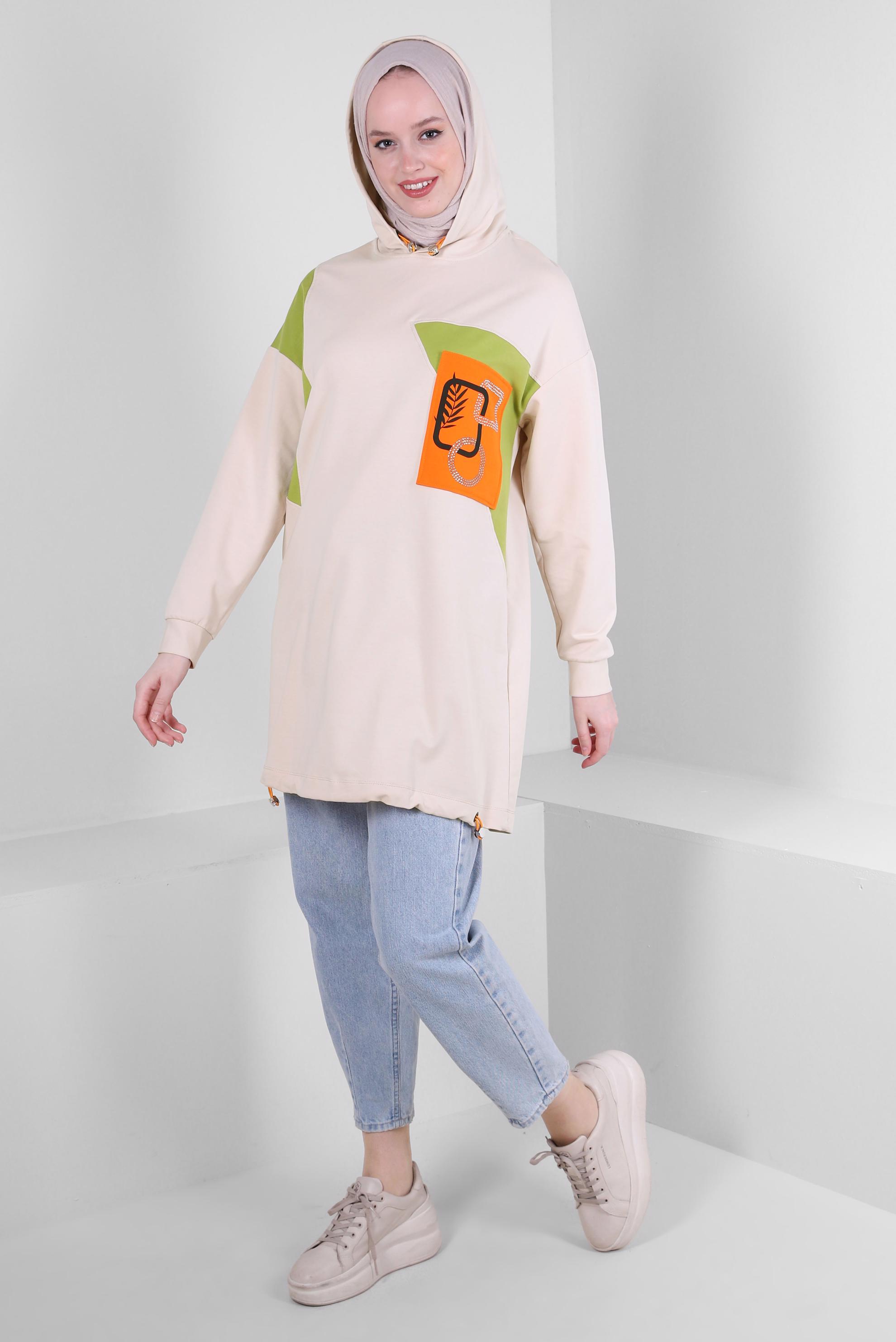 Tesettür giyim BEJ BASKI DETAYLI KAPÜŞONLU EŞOFMAN TUNİK 43622