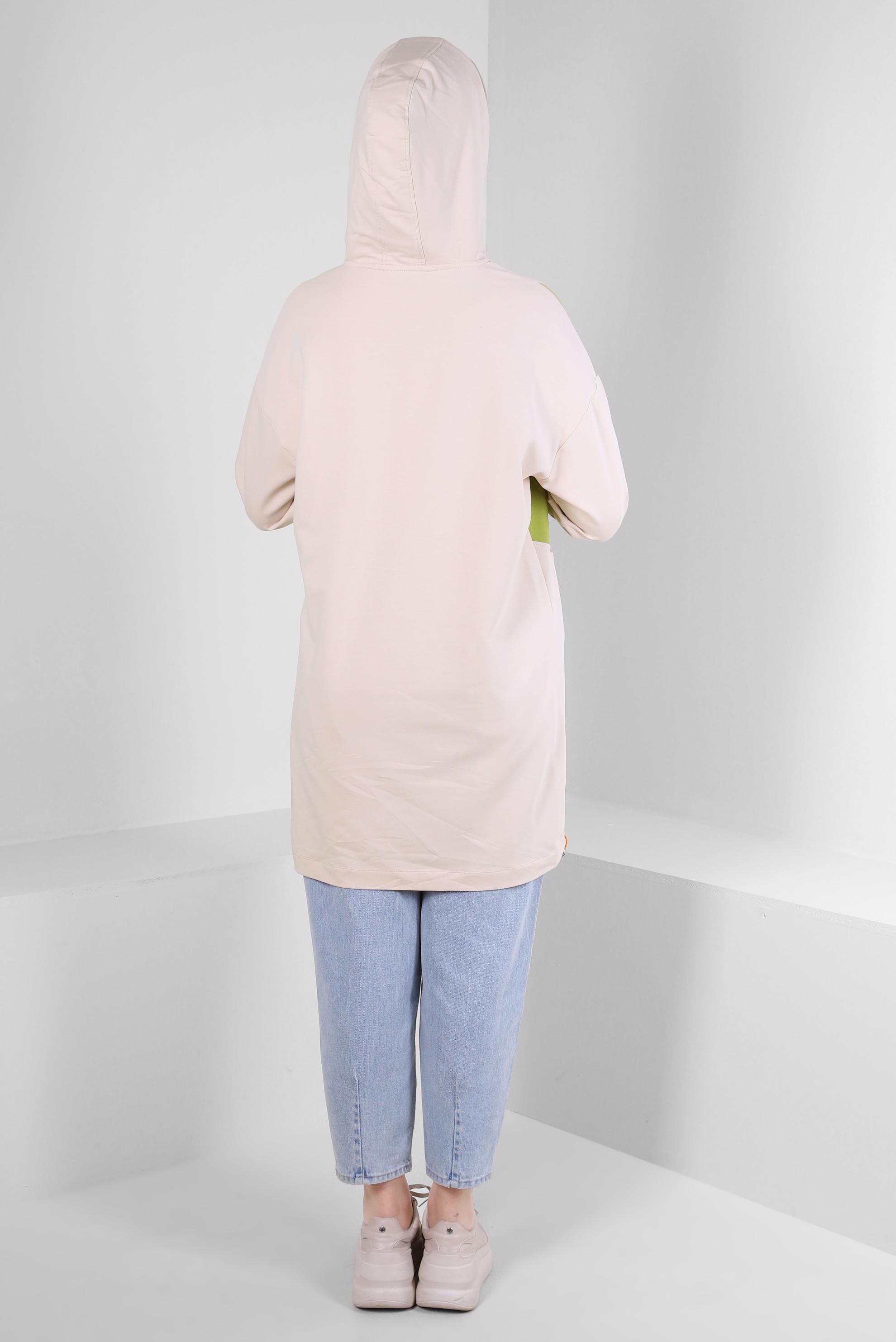 Tesettür giyim BEJ BASKI DETAYLI KAPÜŞONLU EŞOFMAN TUNİK 43622