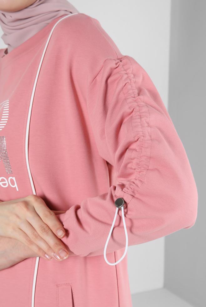 Tesettür giyim PEMBE YAZI BASKILI EŞOFMAN ELBİSE 43663 - ALVİNA