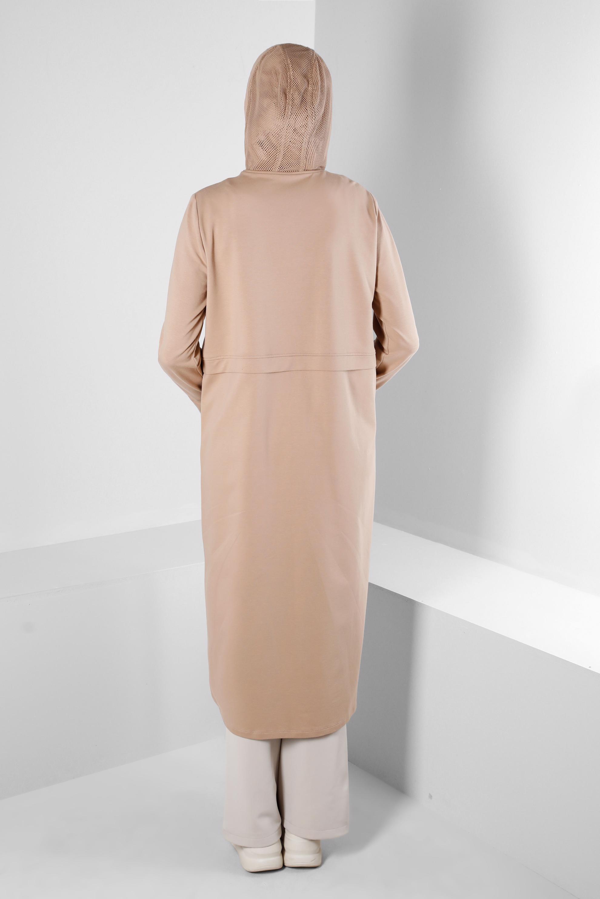 Tesettür giyim BEJ KAPÜŞONLU CEP DETAYLI EŞOFMAN TUNİK 43665