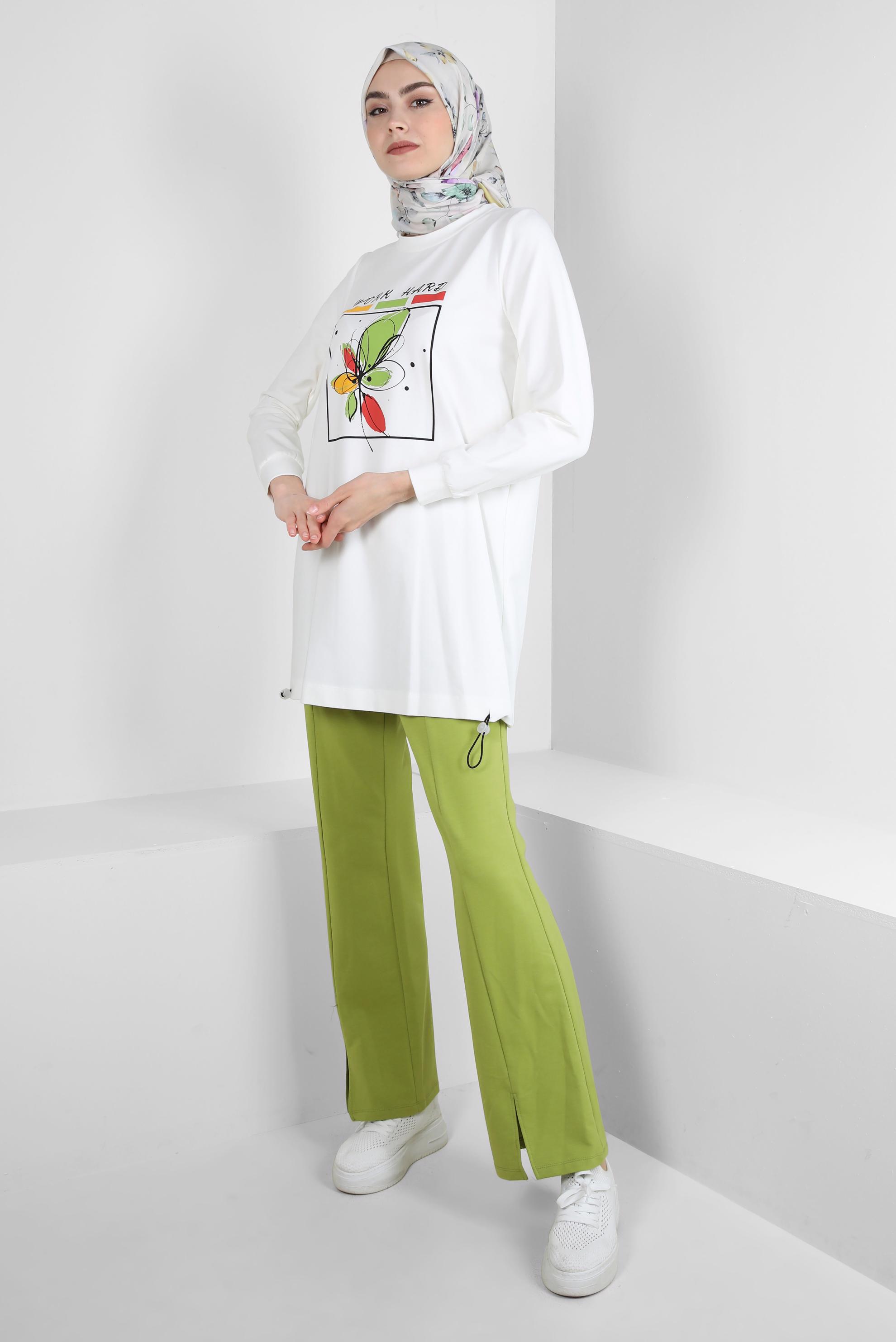 Tesettür giyim YEŞİL BASKILI PAÇASI YIRTMAÇLI İKİLİ EŞOFMAN TAKIMI 43690