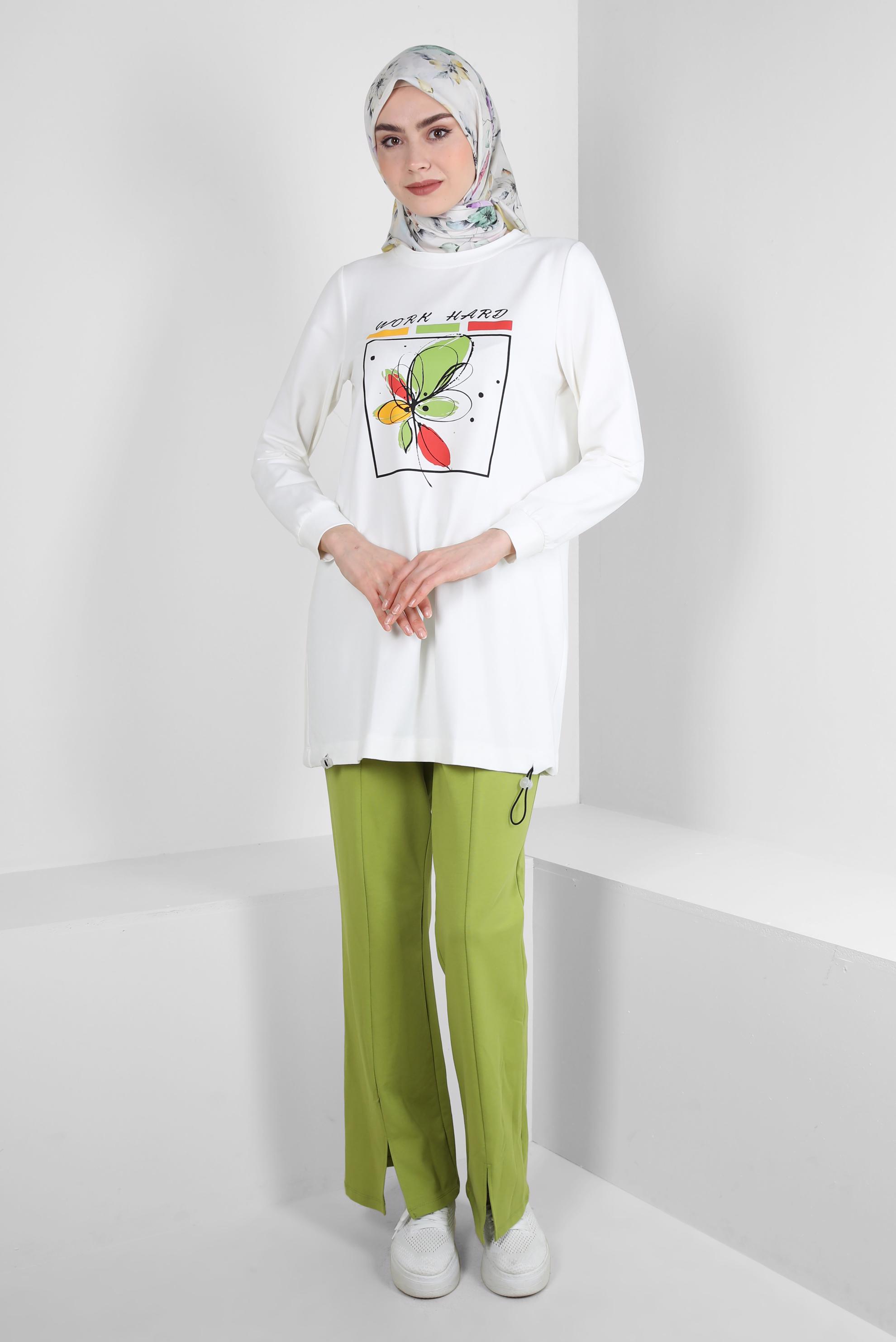 Tesettür giyim YEŞİL BASKILI PAÇASI YIRTMAÇLI İKİLİ EŞOFMAN TAKIMI 43690